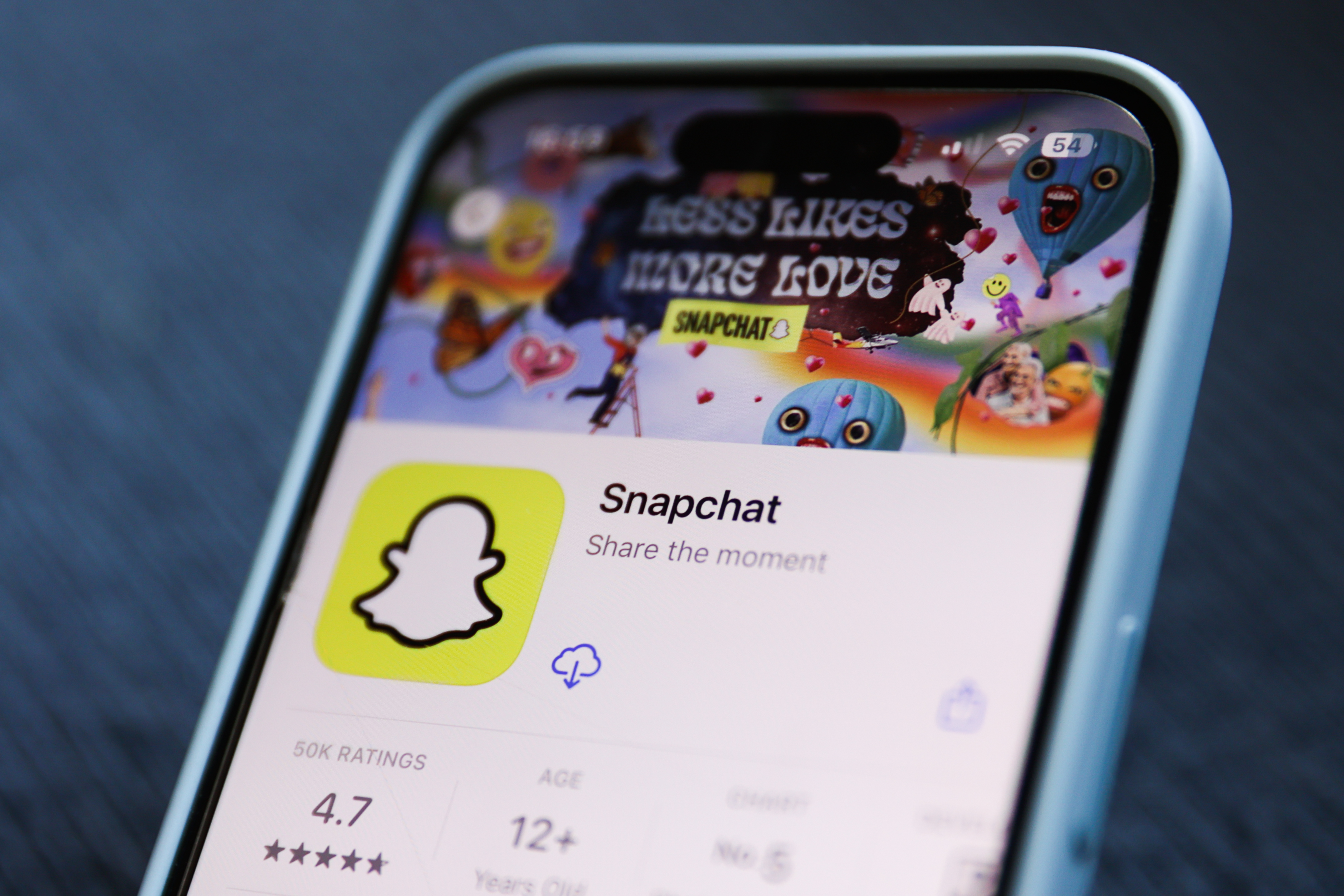 Snap and Perplexity sign $400 million deal to put AI search directly in Snapchat