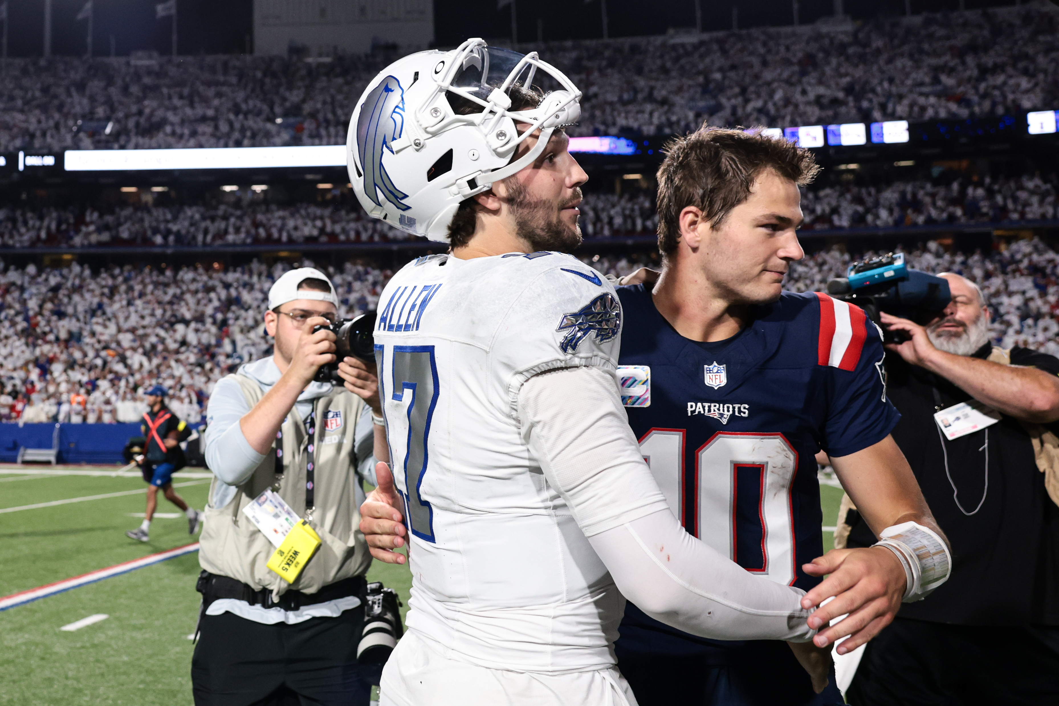 After Chiefs blocked Buffalo's way for years, are the Patriots back to box out the Bills ... again?