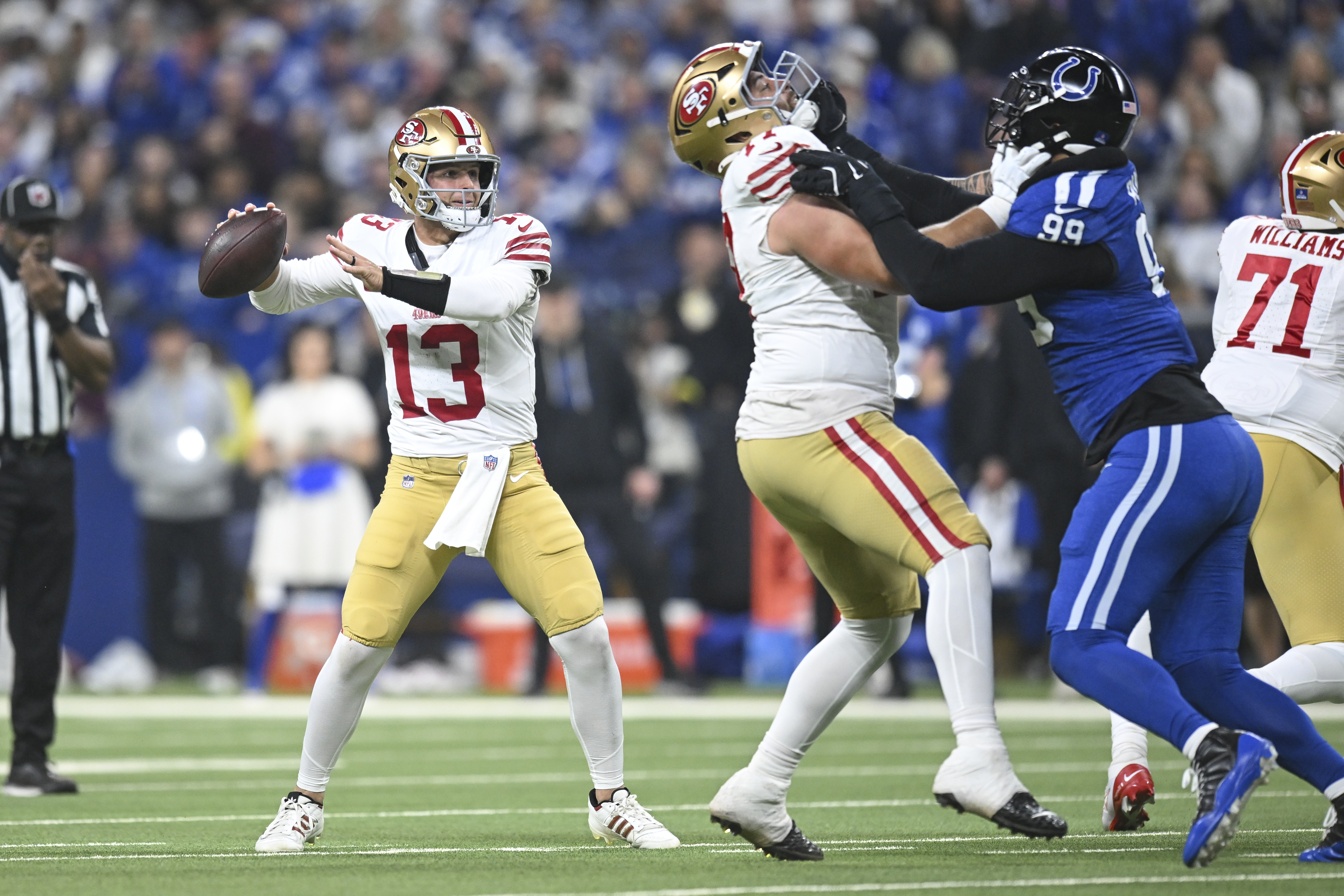 How will 49ers' red-hot Brock Purdy counter a Bears D with paradoxical pass rush and takeaway trends?