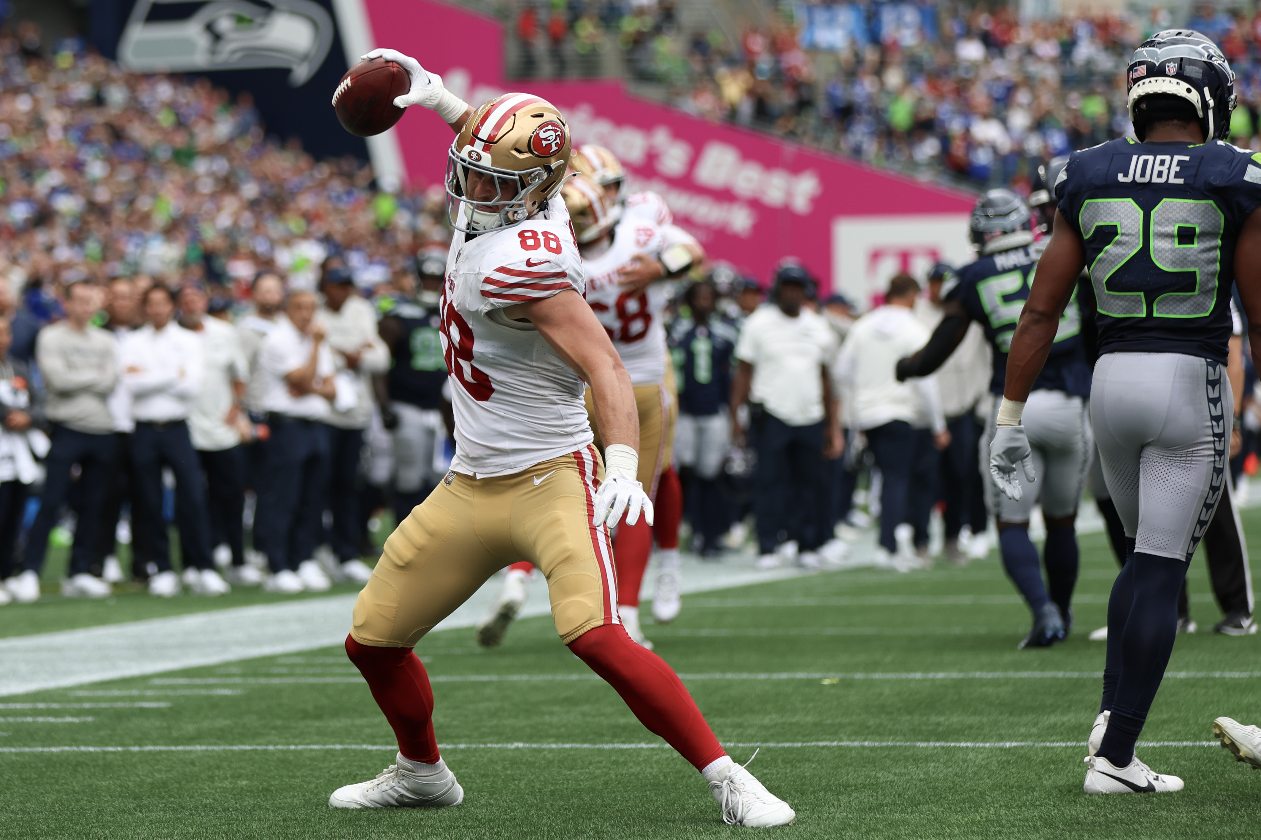 NFL Week 18 betting, odds, lines: 5 biggest storylines, including the lines for the must-win games