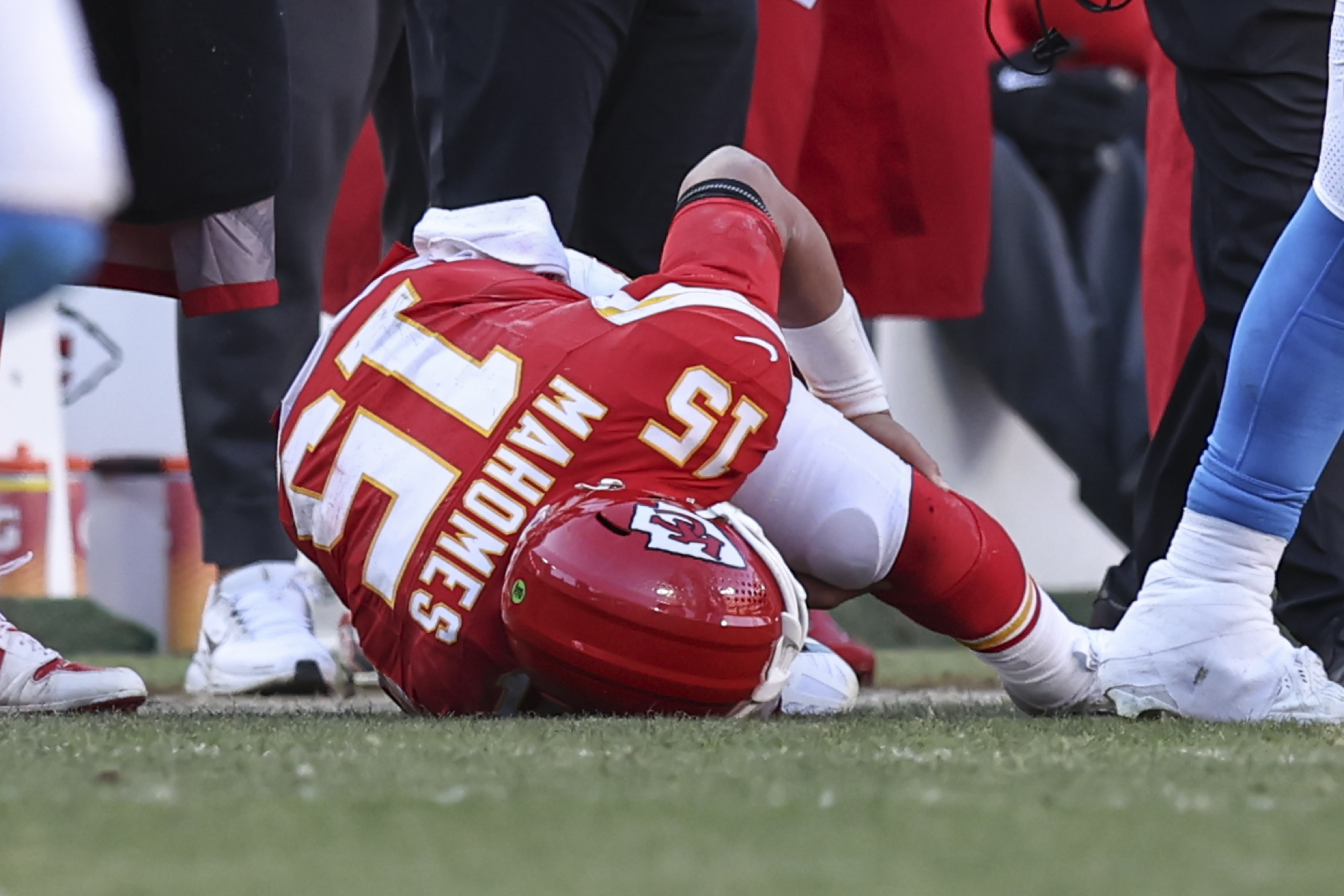 Mahomes, Parsons, Adams injuries show the peril of an 18-game season
