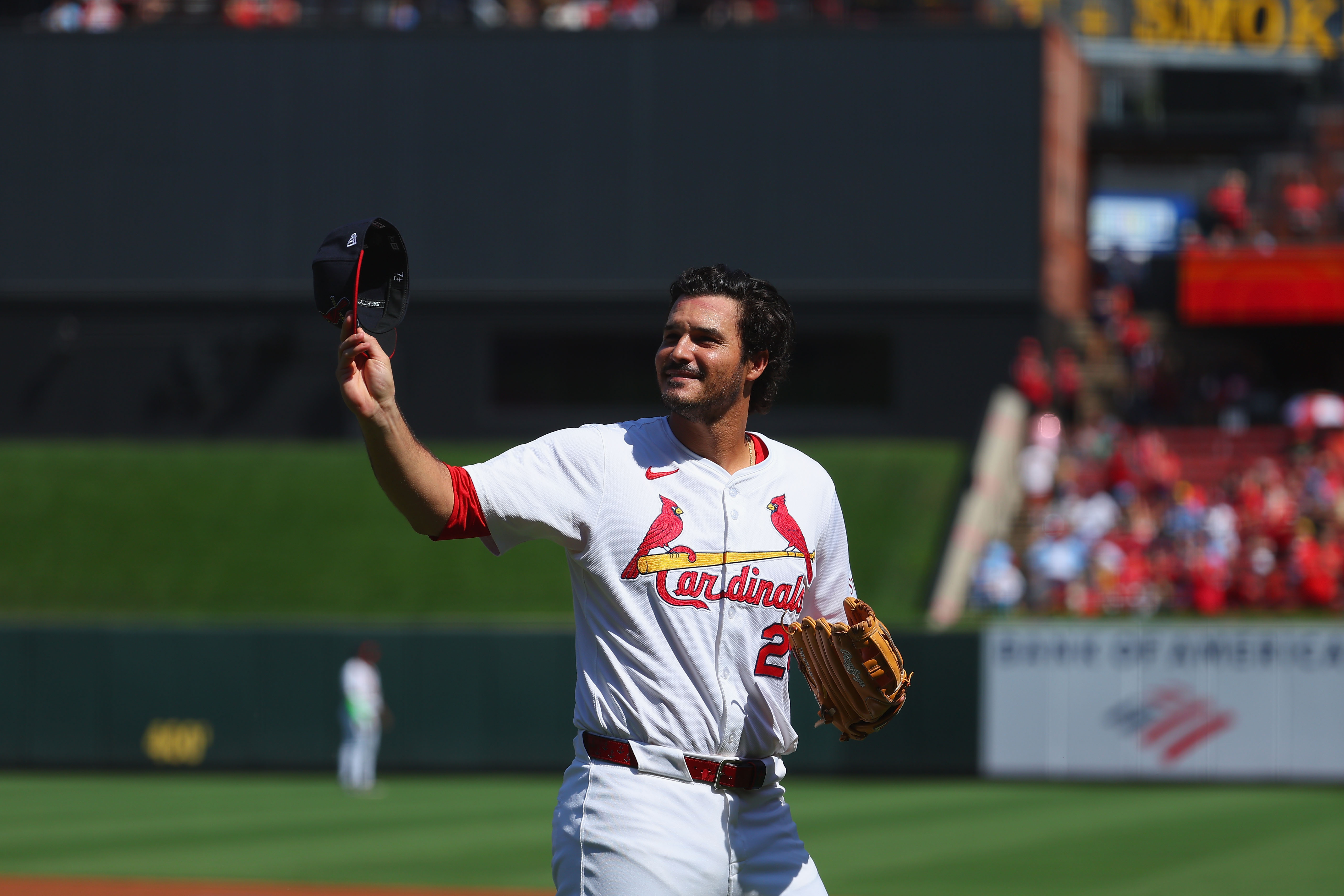 Nolan Arenado trade is win for Diamondbacks amid limited options for Cardinals