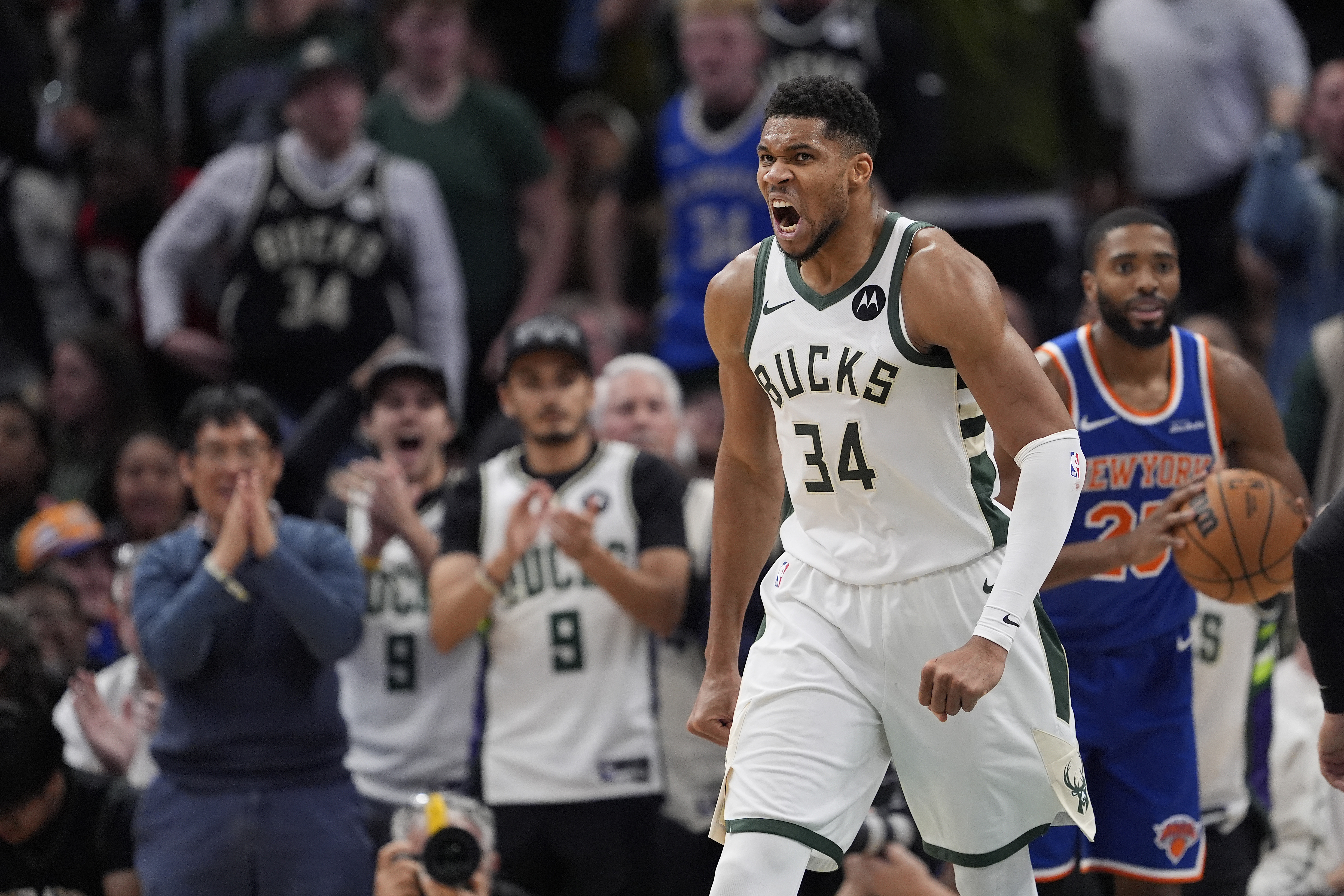 MILWAUKEE, WISCONSIN - OCTOBER 28: Giannis Antetokounmpo #34 of the Milwaukee Bucks reacts against the New York Knicks during the fourth quarter at Fiserv Forum on October 28, 2025 in Milwaukee, Wisconsin. NOTE TO USER: User expressly acknowledges and agrees that, by downloading and or using this photograph, User is consenting to the terms and conditions of the Getty Images License Agreement. (Photo by Patrick McDermott/Getty Images)