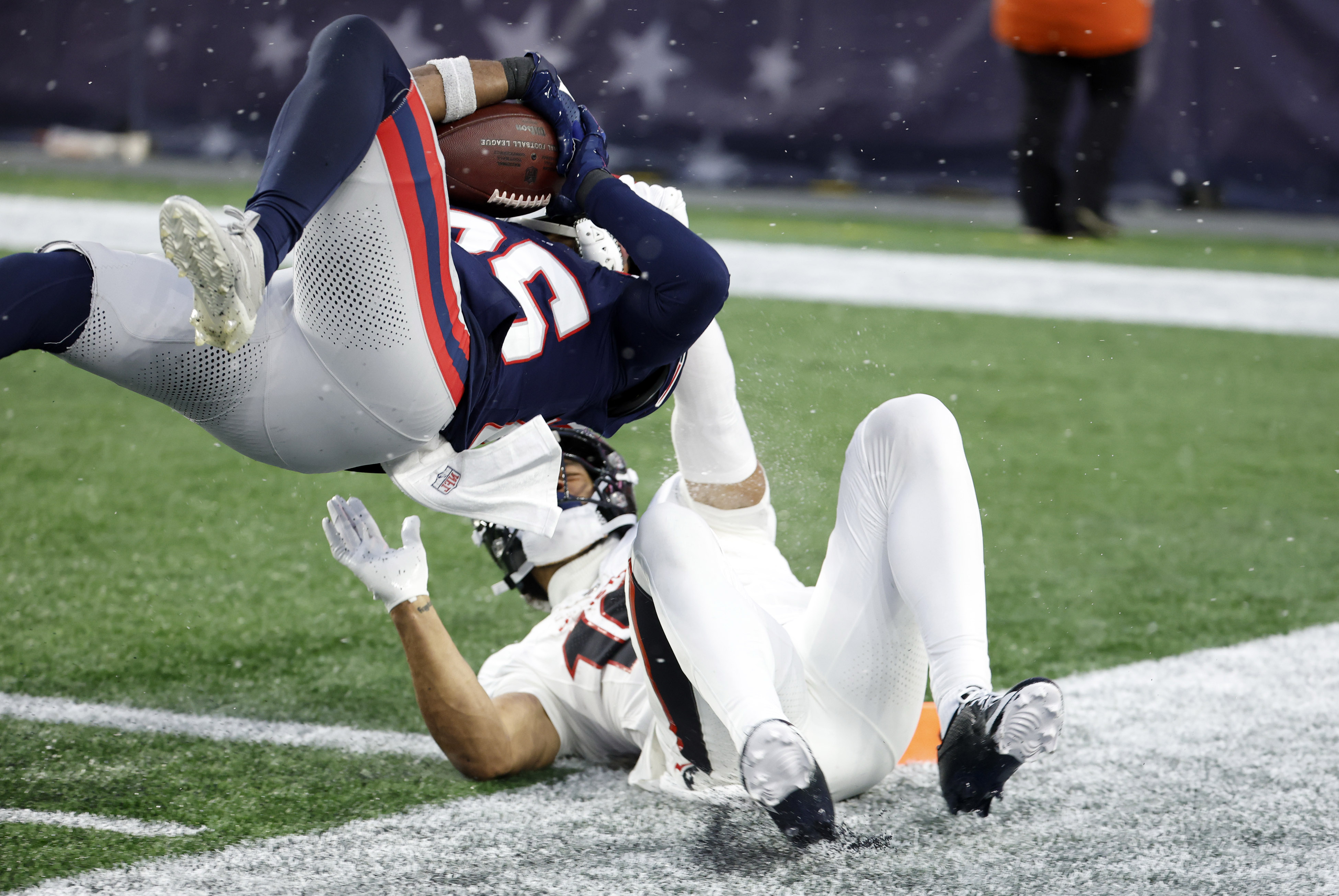 Petty Patriots? Players and Cardi B call out doubters after 5 takeaways in win vs. Texans