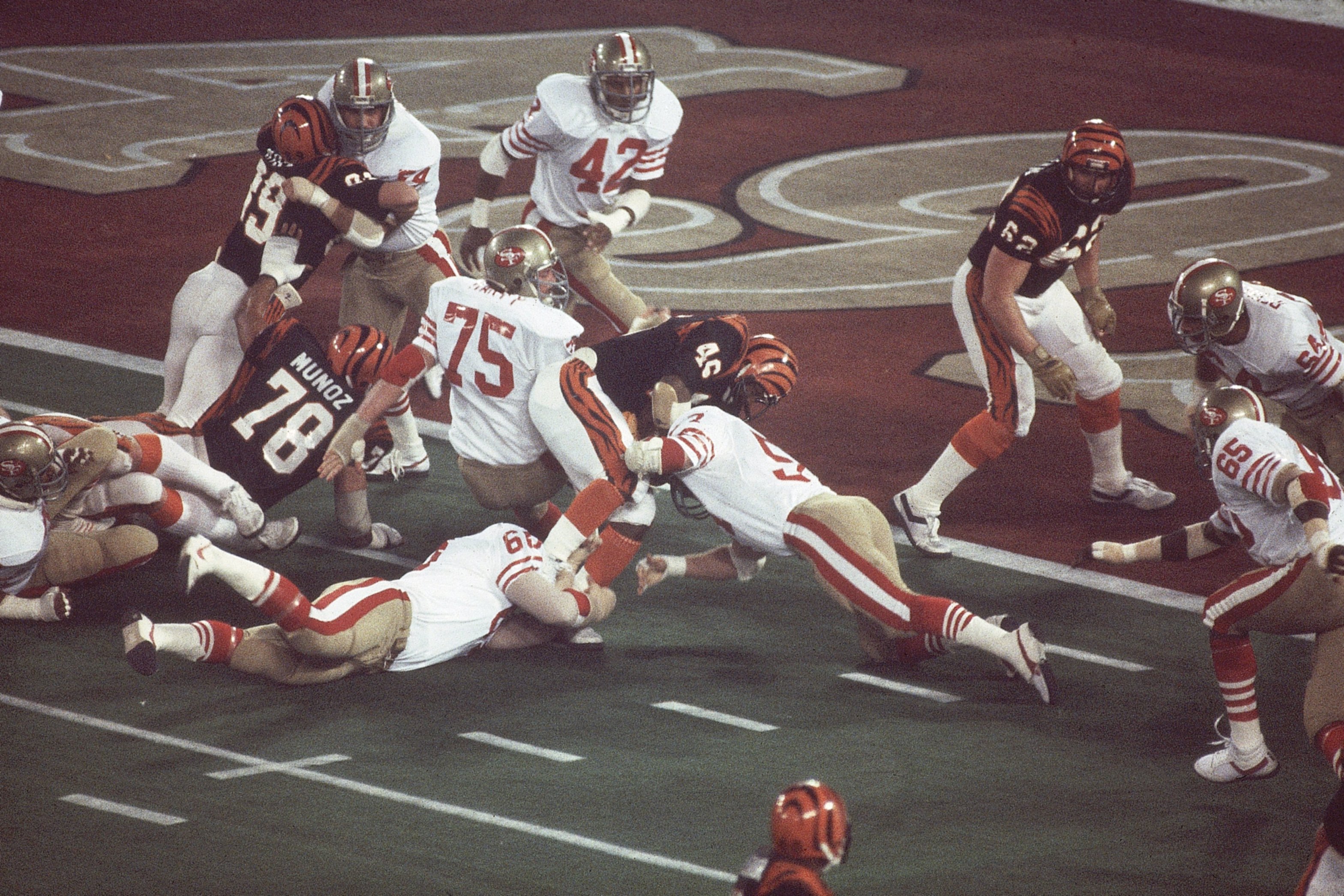 Football: Super Bowl XVI: Cincinnati Bengals Pete Johnson (46) in action vs San Francisco 49ers John Harty (75), Dan Bunz (57), and John Choma (60) during first down tackle. Goal line stand. Pontiac, MI 1/24/1982 CREDIT: Tony Triolo (Photo by Tony Triolo /Sports Illustrated via Getty Images) (Set Number: X26492 TK3 R6 F14 )
