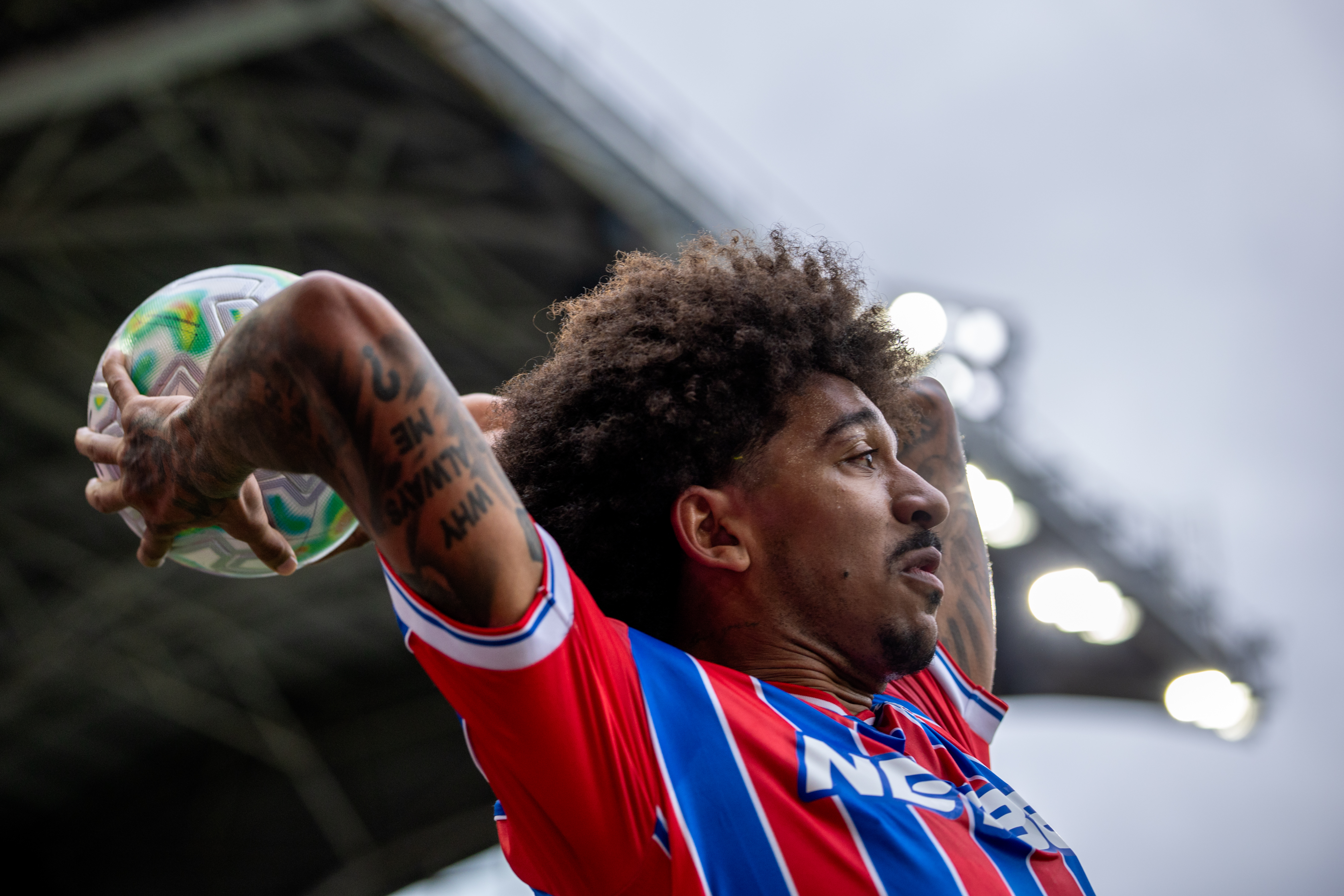 LONDON, ENGLAND - MARCH 15: Chris Richards of Crystal Palace takes a throw in during the Premier League match between Crystal Palace and Leeds United at Selhurst Park on March 15, 2026 in London, England. (Photo by Rene Nijhuis/MB Media/Getty Images)