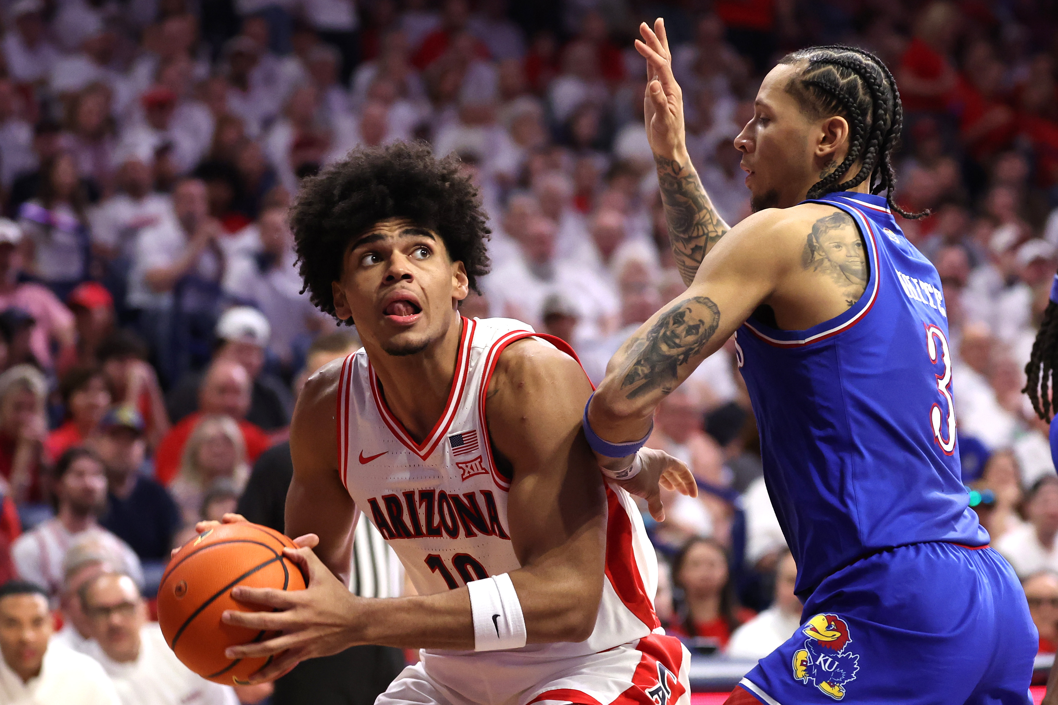 Freshman forward Koa Peat leads the Arizona Wildcats into a first-round matchup against LIU. (Photo by Chris Coduto/Getty Images)