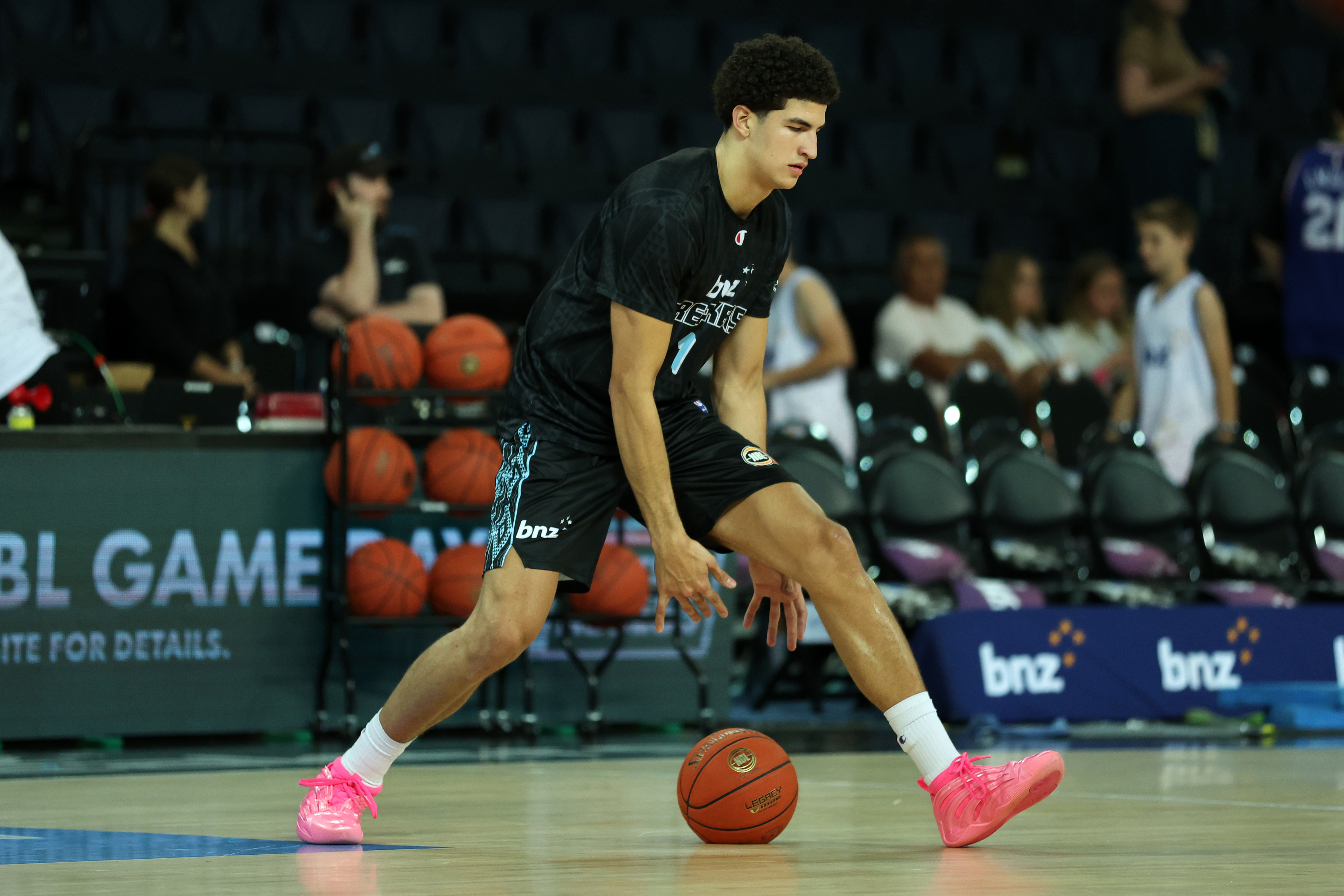 AUCKLAND, NEW ZEALAND - JANUARY 23: Karim Lopez of the Breakers warms up during the round 18 NBL match between New Zealand Breakers and Adelaide 36ers at Spark Arena, on January 23, 2026, in Auckland, New Zealand. (Photo by Fiona Goodall/Getty Images)