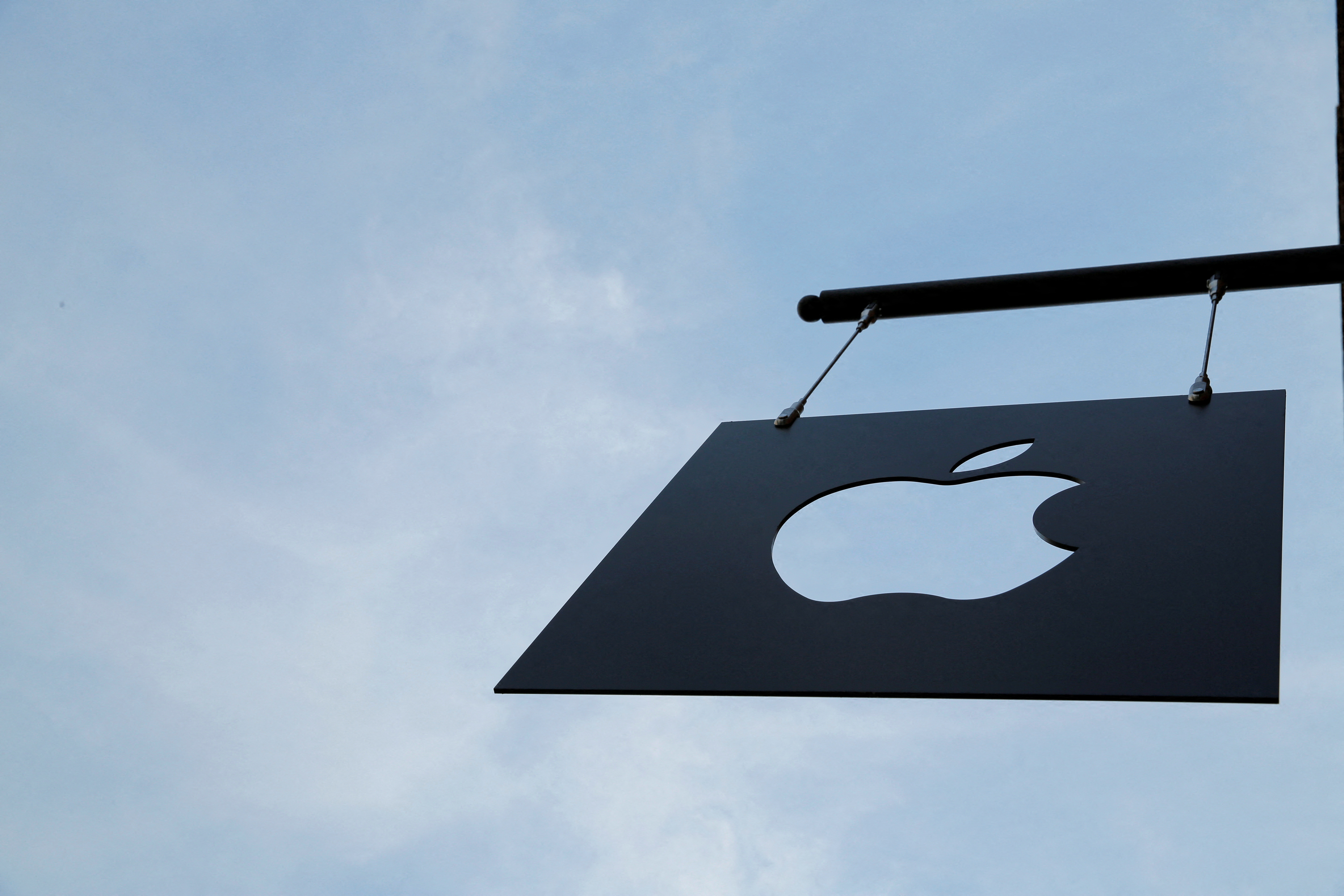 Apple、予定されていたスマートディスプレイの発売を秋に延期するとの報道