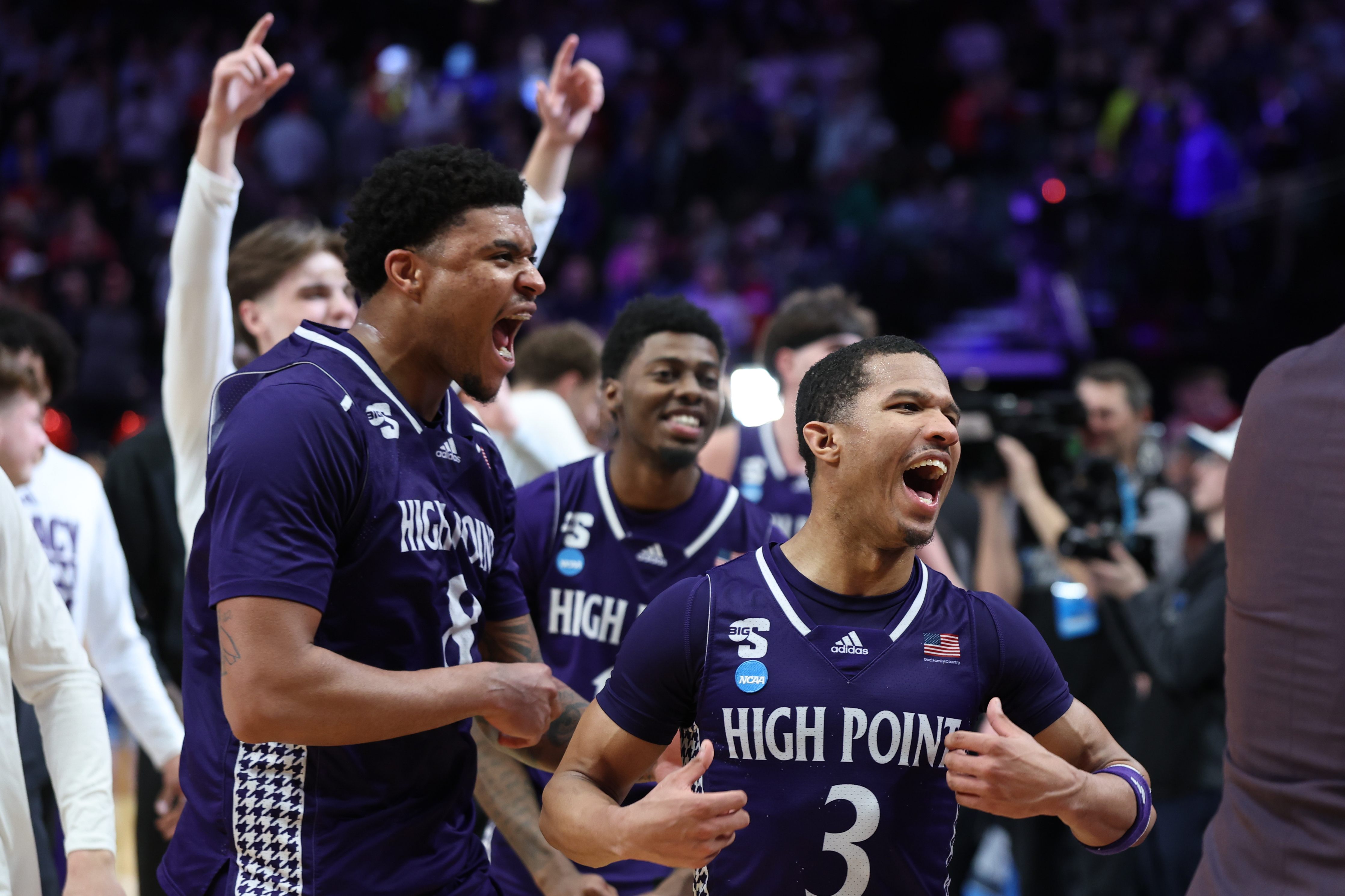 ハイポイントがウィスコンシンを圧倒し、VCUがノースカロライナに勝利した後も、NCAAトーナメントのブラケットのうち完璧なのはわずか0.1%のみ