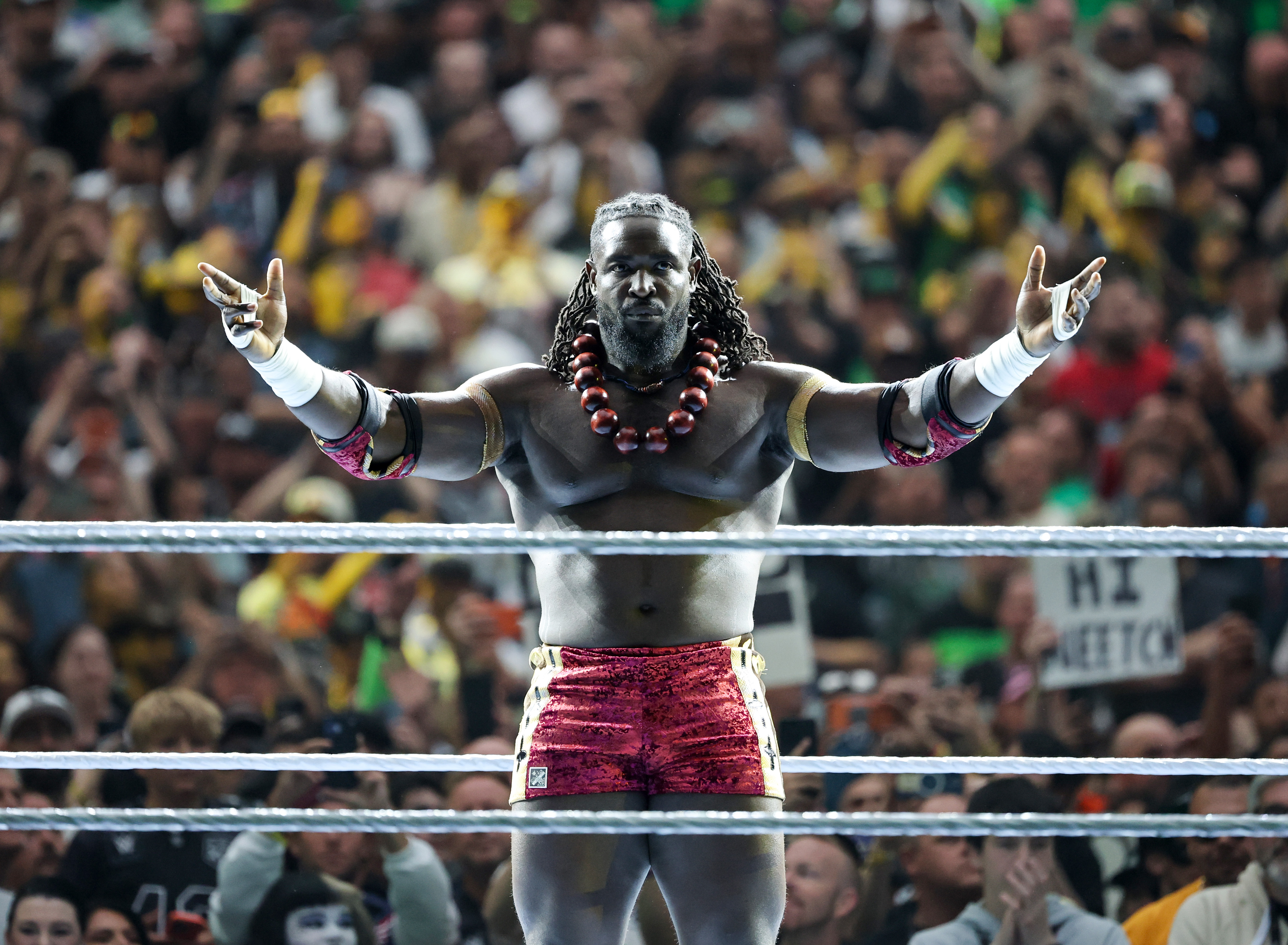 LAS VEGAS, NEVADA - APRIL 19: Oba Femi is introduced before his match against Brock Lesnar during WrestleMania 42 at Allegiant Stadium on April 19, 2026 in Las Vegas, Nevada. (Photo by Ethan Miller/Getty Images)