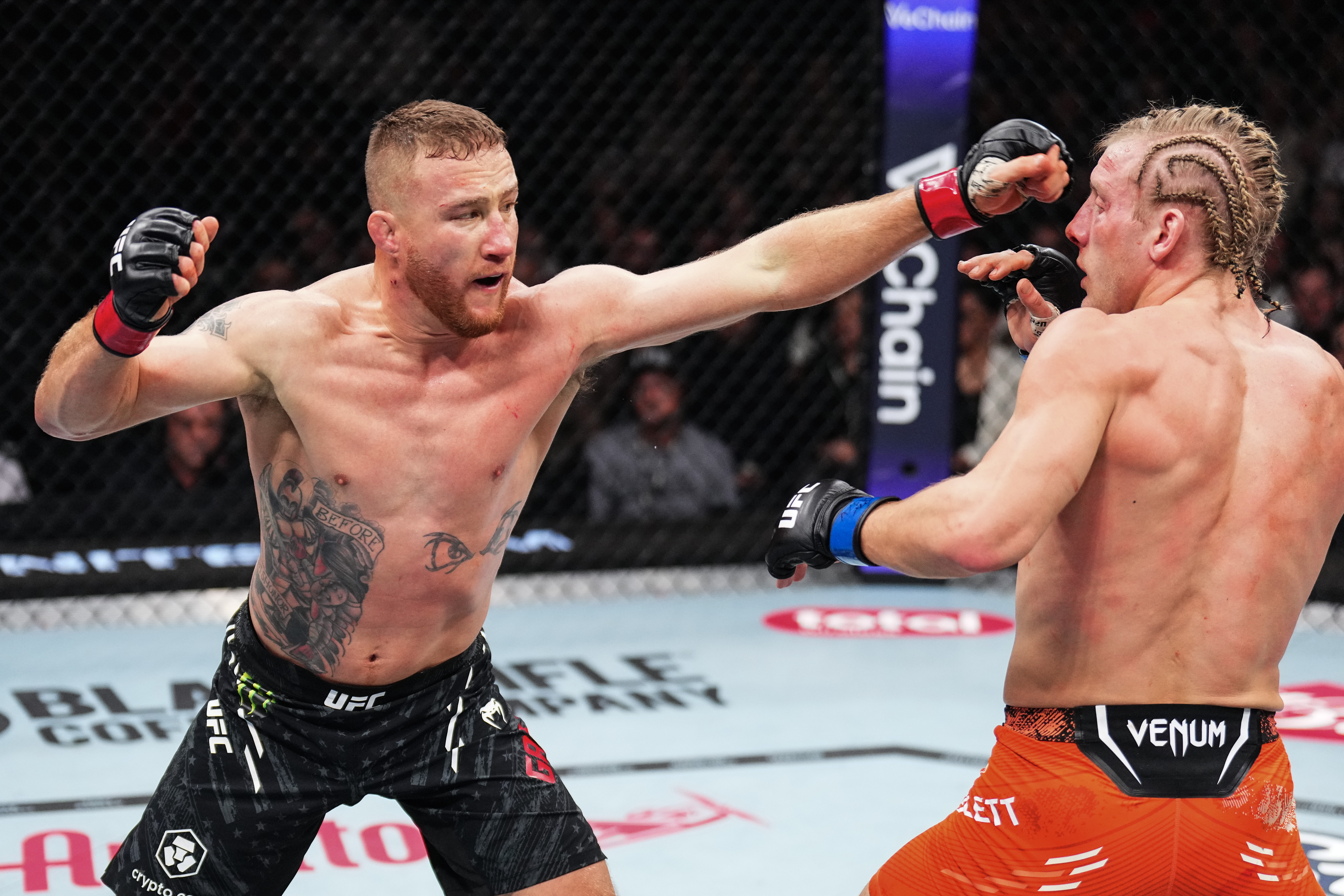 LAS VEGAS, NEVADA - JANUARY 24: (L-R) Justin Gaethje punches Paddy Pimblett of England in the UFC lightweight interim championship bout during the UFC 324 event at T-Mobile Arena on January 24, 2026 in Las Vegas, Nevada. (Photo by Chris Unger/Zuffa LLC)