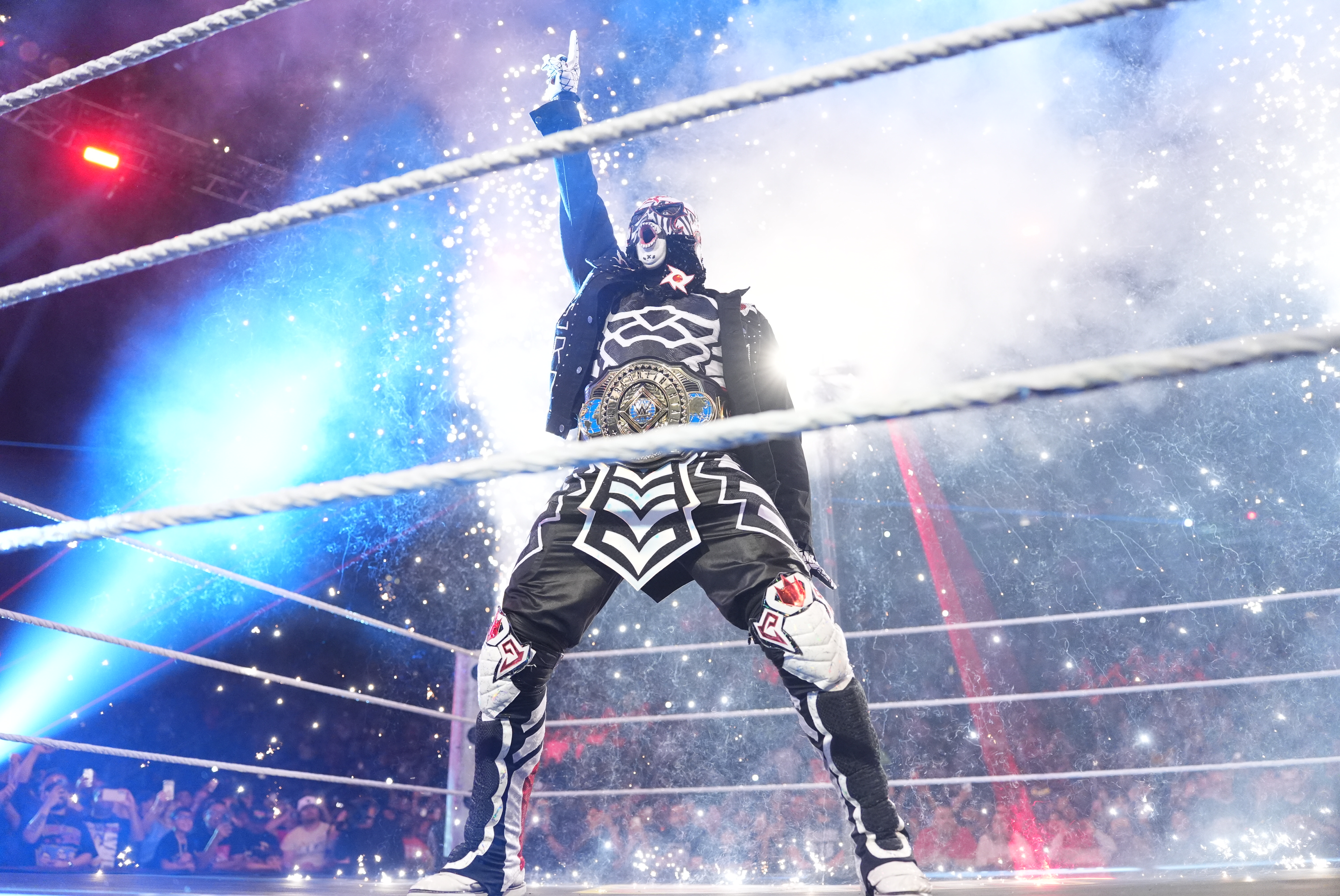 HOUSTON, TEXAS - APRIL 06: Penta enters the ring during Monday Night RAW at Toyota Center on April 6, 2026 in Houston, Texas.  (Photo by Craig Ambrosio/WWE Via Getty Images)