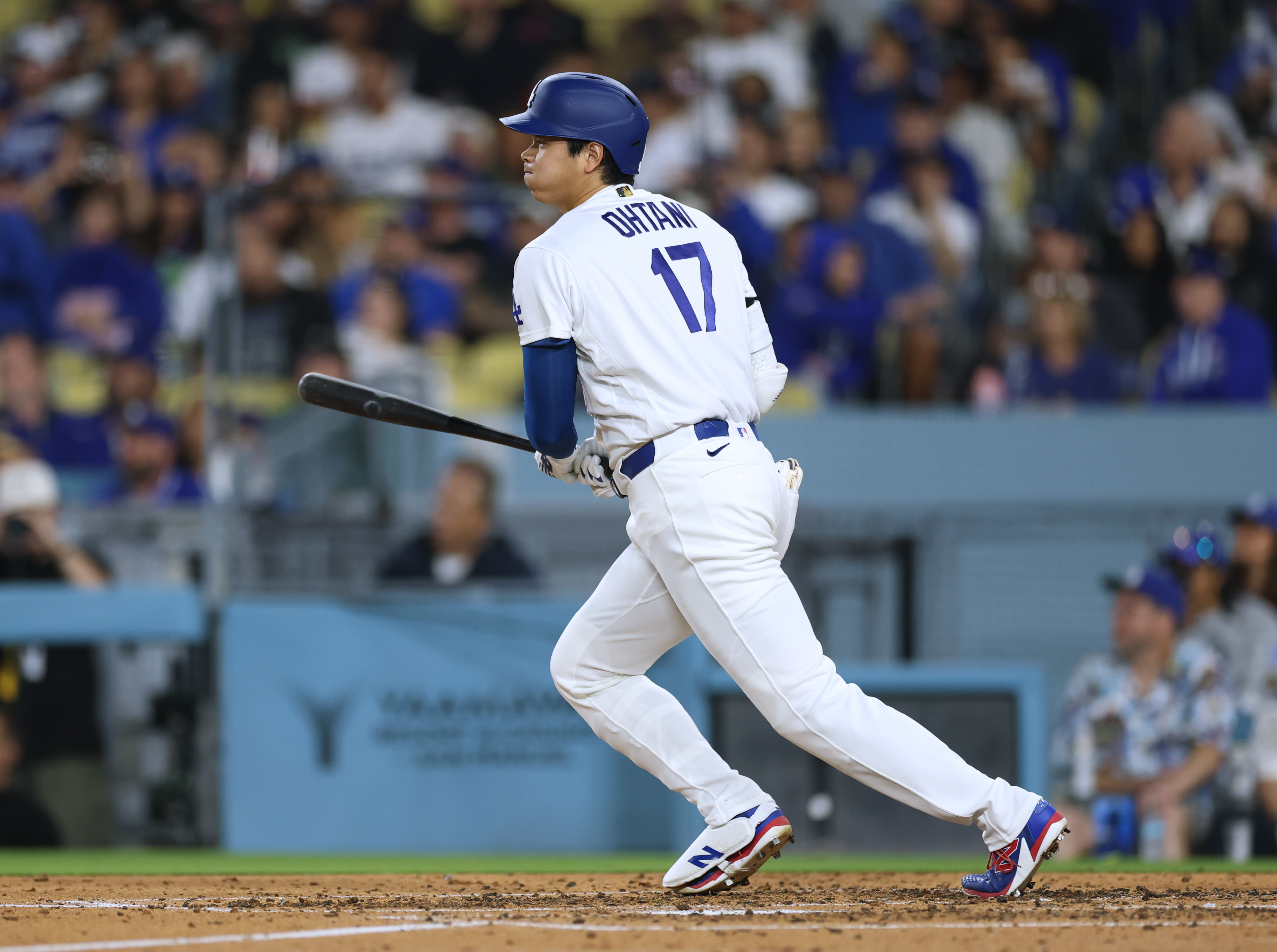 Dodgers Win 8-7 in Historic MLB Game