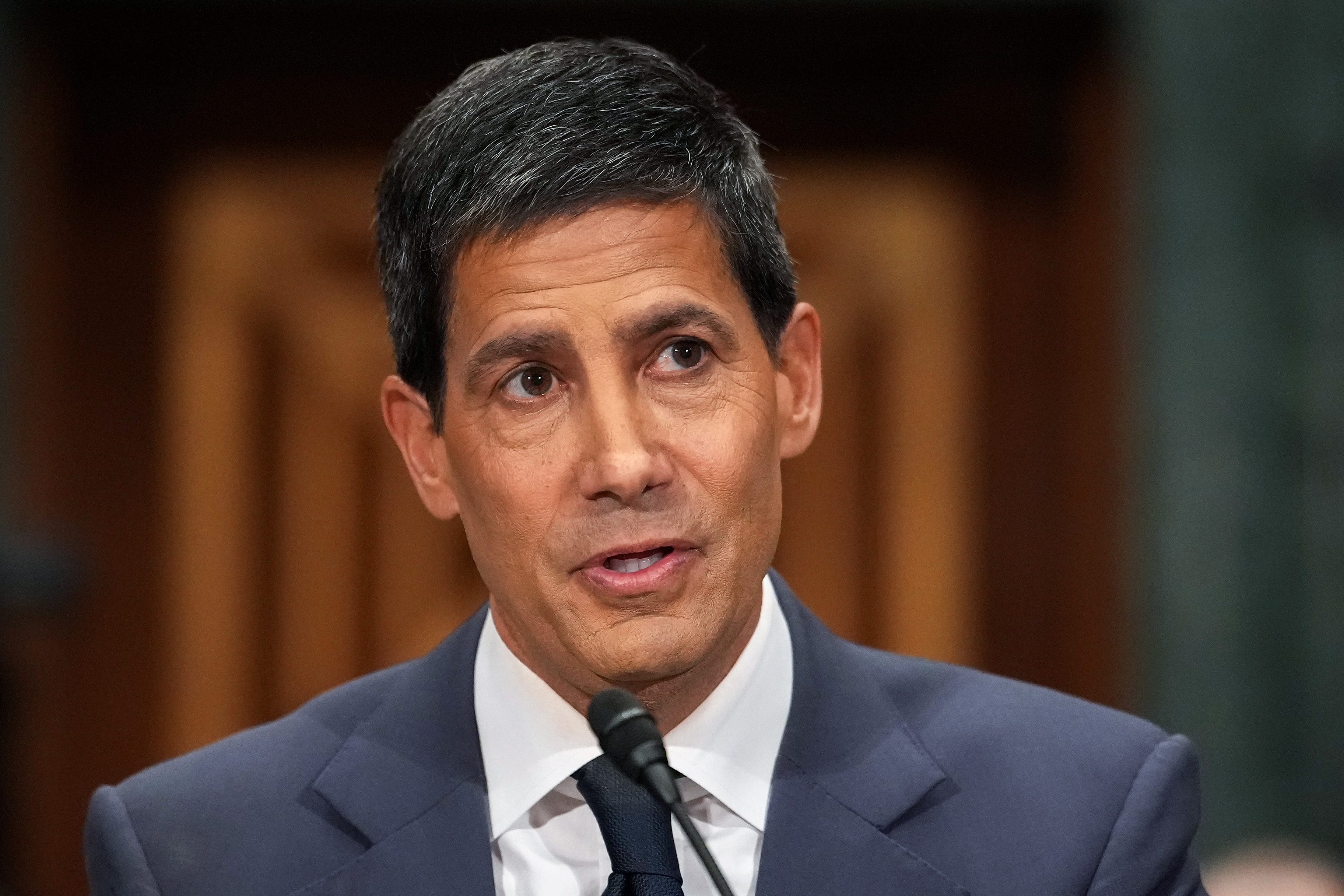 Fed Nominee Kevin Warsh Faces Senate Scrutiny Amid Trump Tensions and Policy Independence Debate