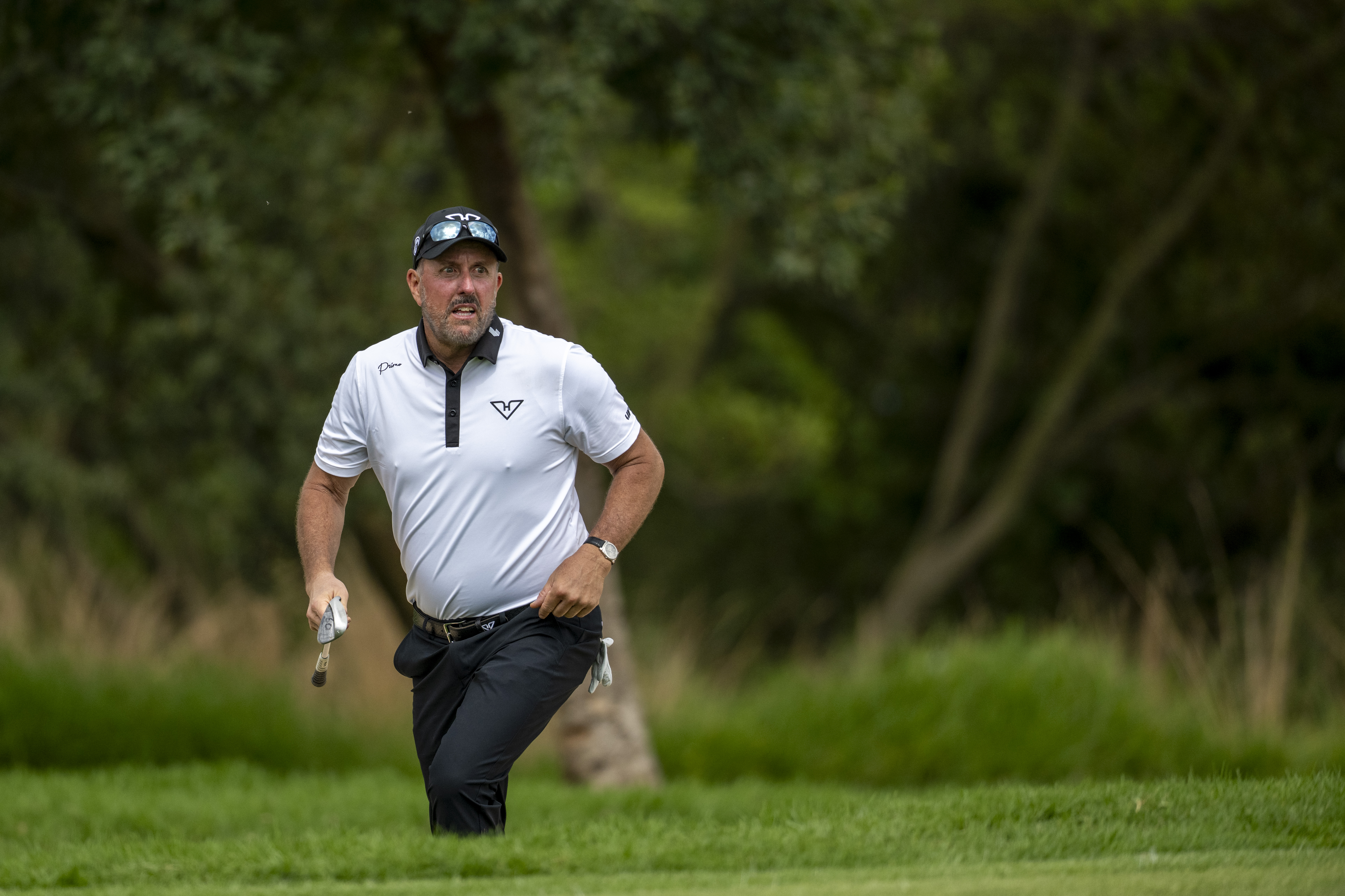JOHANNESBURG, SOUTH AFRICA - MARCH 20: Phil Mickelson of Hyflyers GC plays a bunker shot on the fourth hole during day two of LIV Golf South Africa at The Club at Steyn City on March 20, 2026 in Johannesburg. (Photo by Johan Rynners/Getty Images)
