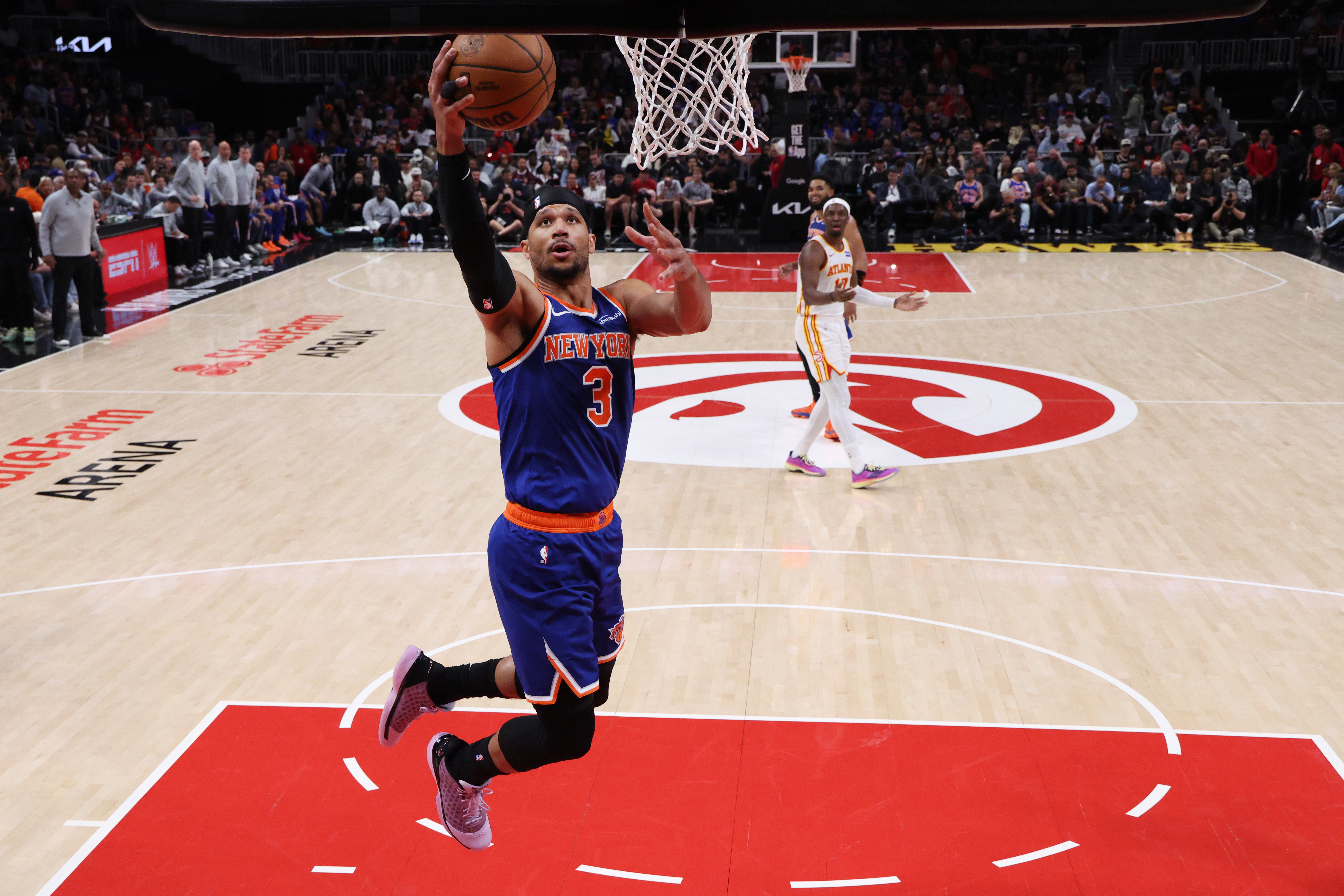  Josh Hart #3 of the New York Knicks shoots a lay up during the second half of a game against the Atlanta Hawks in Game Six of the First Round of the NBA Eastern Conference Playoffs at State Farm Arena on April 30, 2026 in Atlanta, Georgia. NOTE TO USER: User expressly acknowledges and agrees that, by downloading and or using this photograph, User is consenting to the terms and conditions of the Getty Images License Agreement. (Photo by Kevin C. Cox/Getty Images)