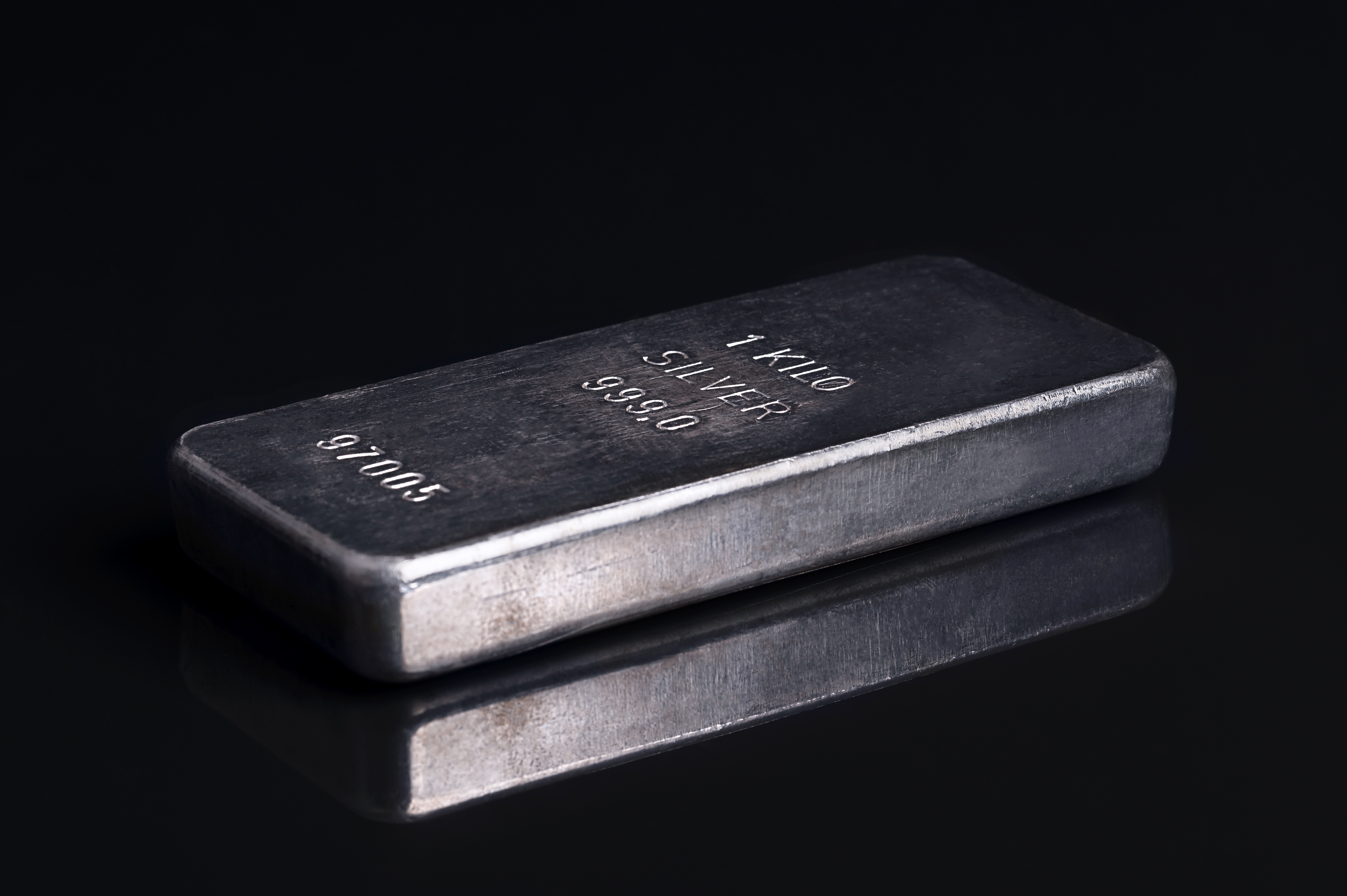 yahoo.com - Tim Manni - Silver prices today, Wednesday, June 24, 2026: Silver falls below $60 - first time since Dec. '25