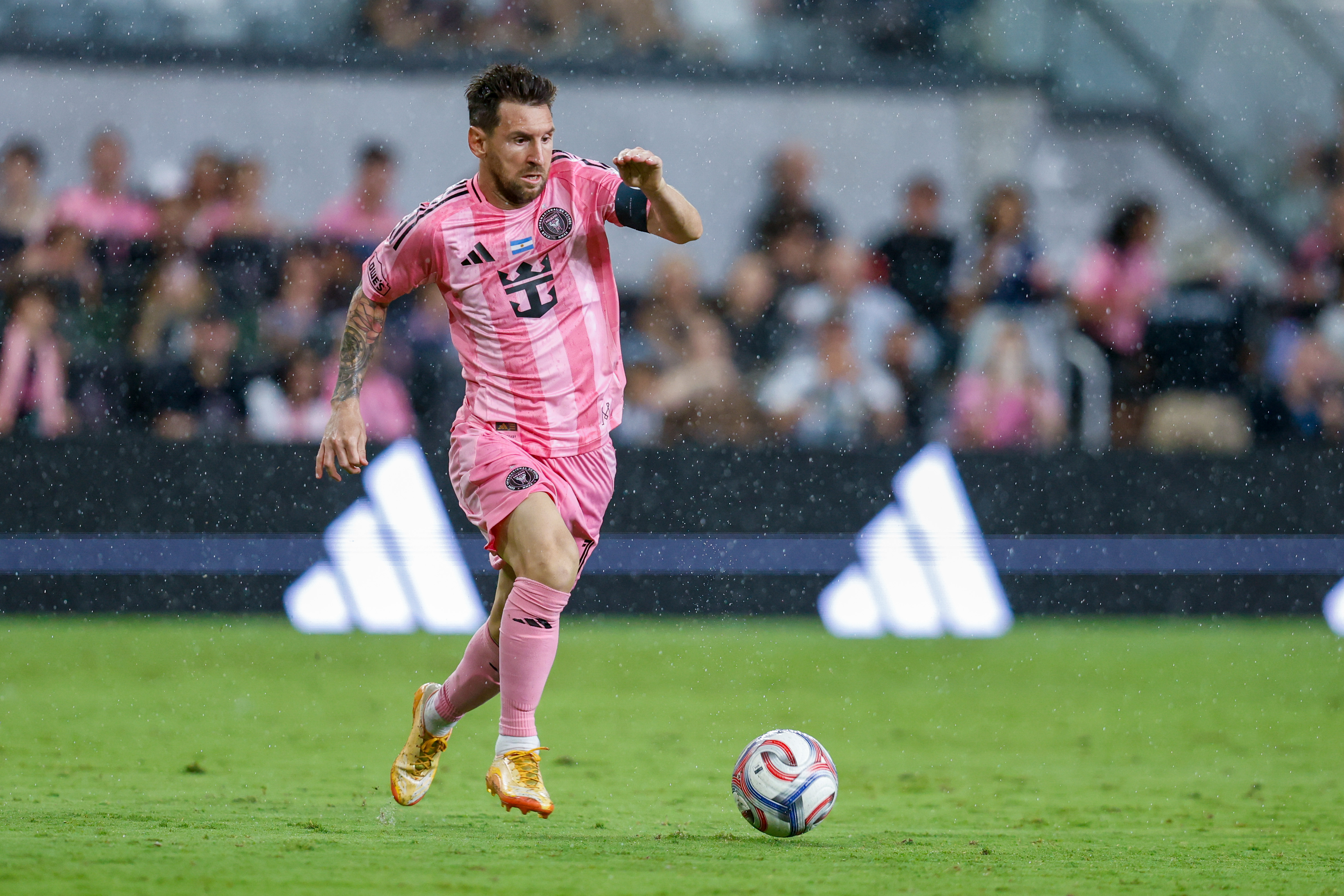 MIAMI, FL - MAY 24: Inter Miami forward Lionel Messi (10) controls a ball during a MLS game between Inter Miami CF and Philadelphia Union at NU Stadium on May 24, 2026 in Miami,Florida.(Photo by Chris Arjoon/Icon Sportswire via Getty Images)