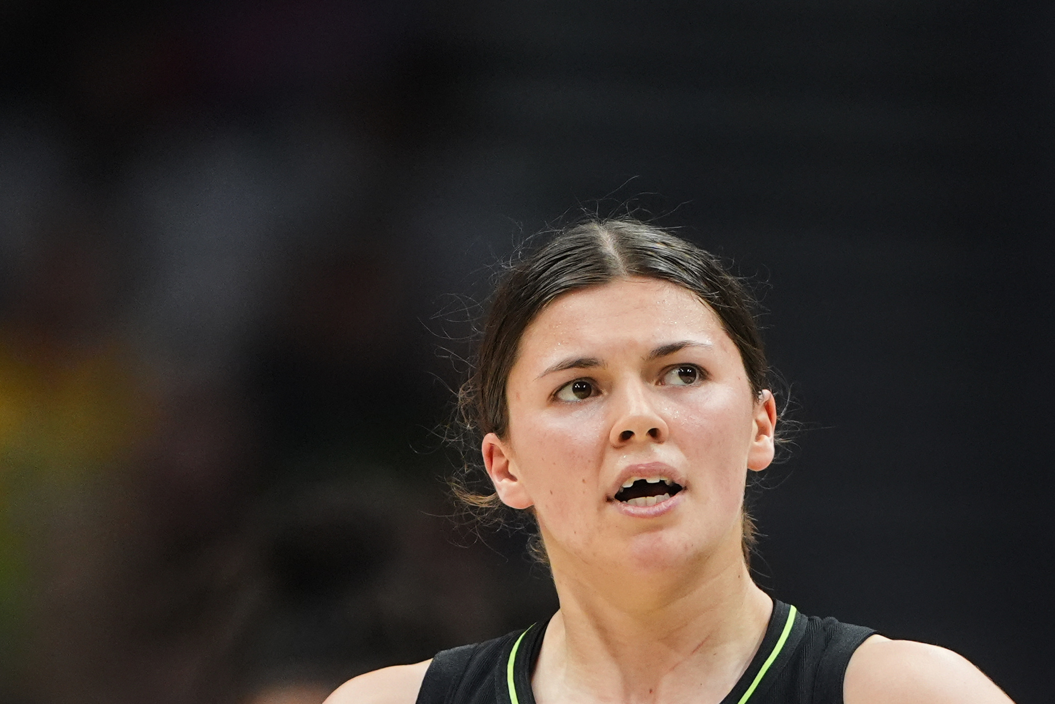 Jade Melbourne Chips Front Tooth Diving for Ball Against Valkyries