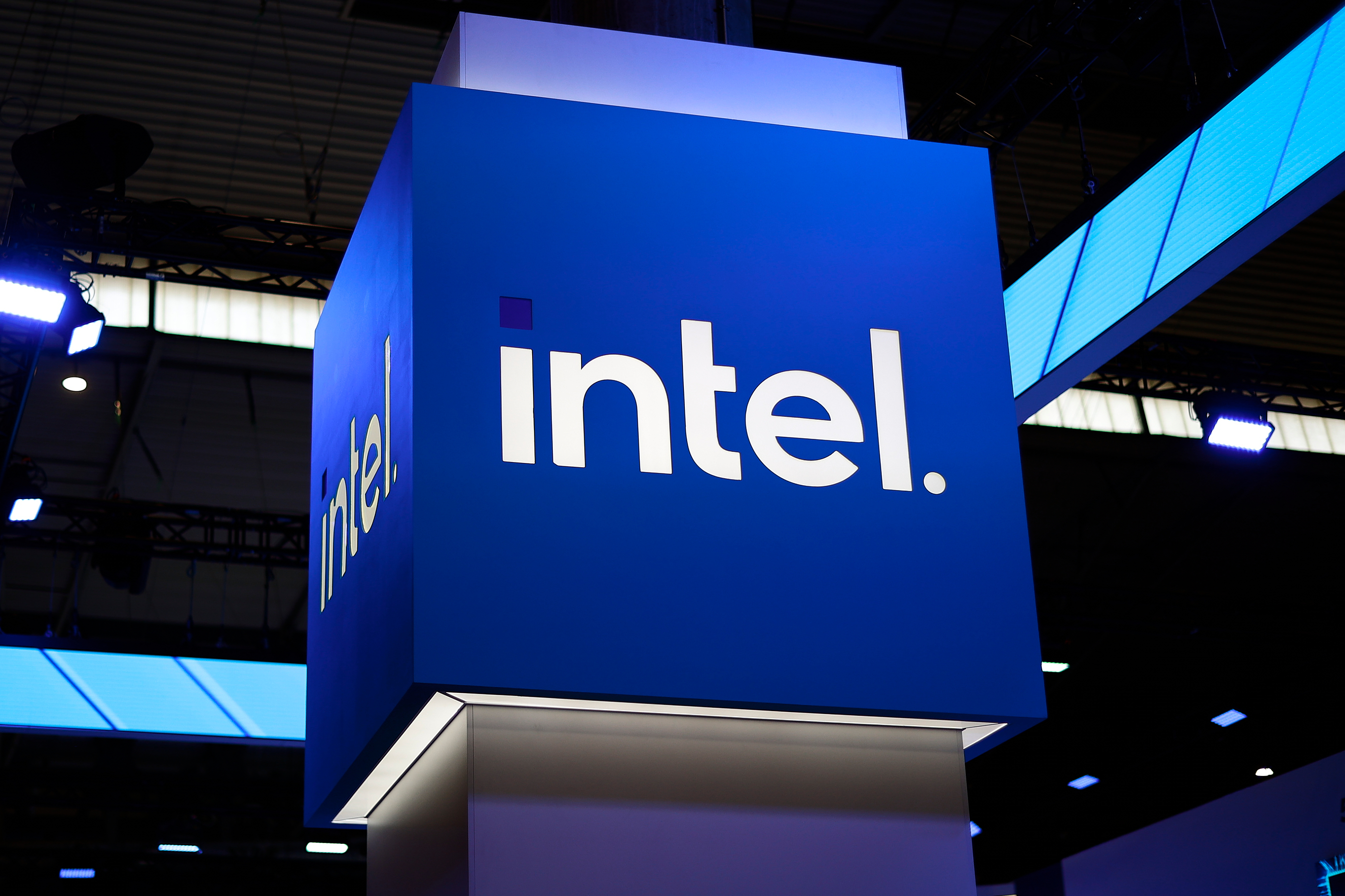 Factory floor showcasing low-end chip manufacturing