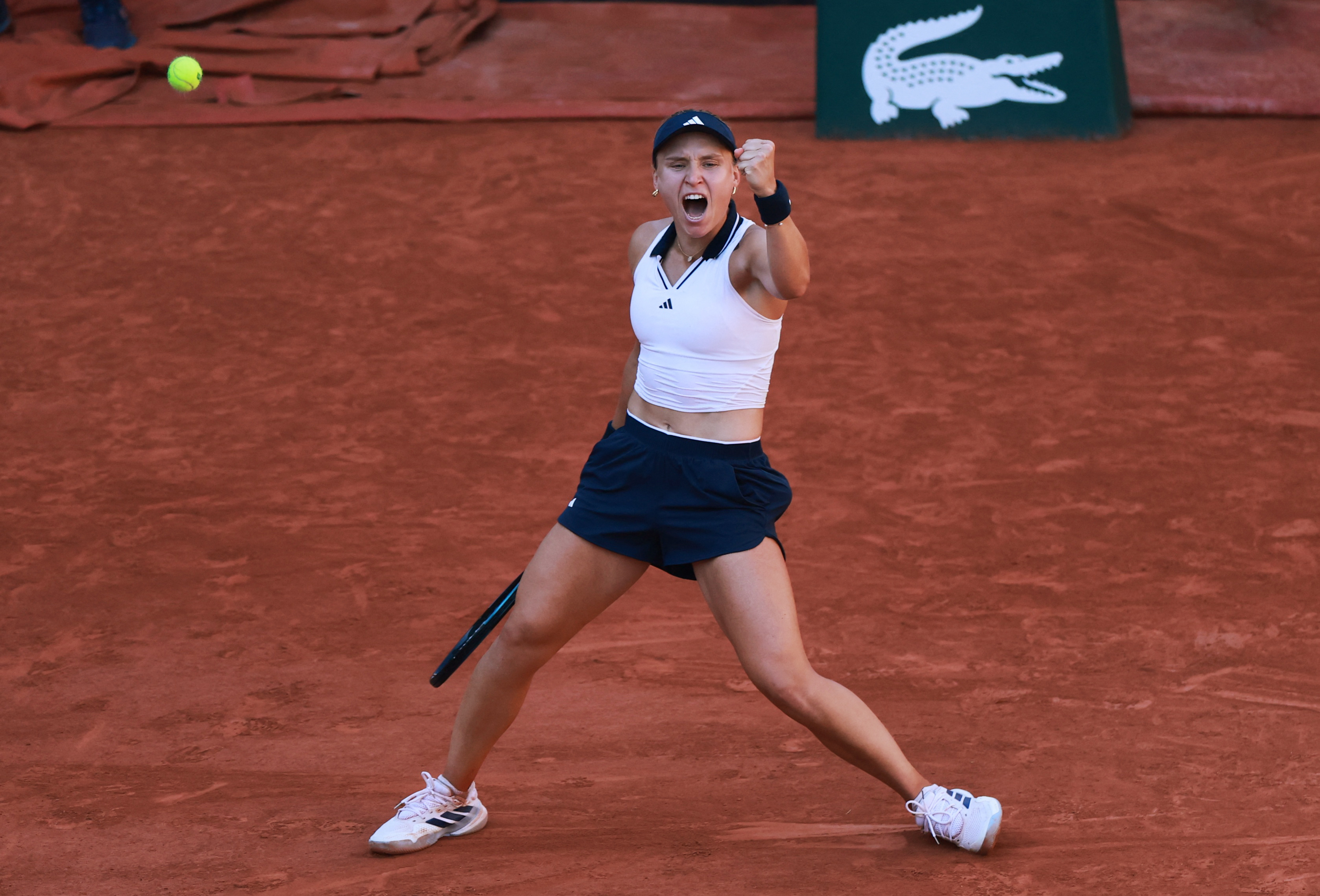 Tennis - French Open - Roland Garros, Paris, France - May 27, 2026 Ukraine's Yuliia Starodubtseva celebrates winning her second round match against Kazakhstan's Elena Rybakina REUTERS/Stephanie Lecocq