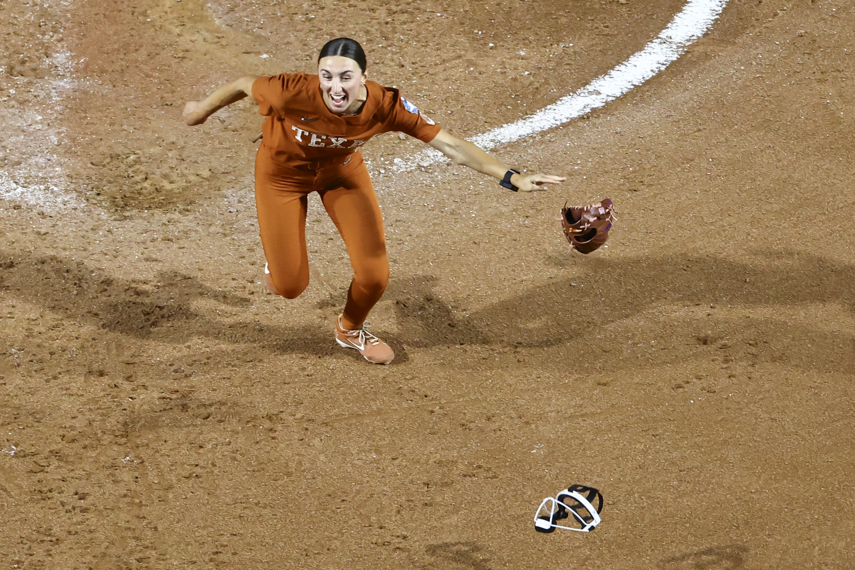 The Legend of Teagan Kavan: With 2 titles already, Texas' star ace just keeps winning — 'She's unbeatable'