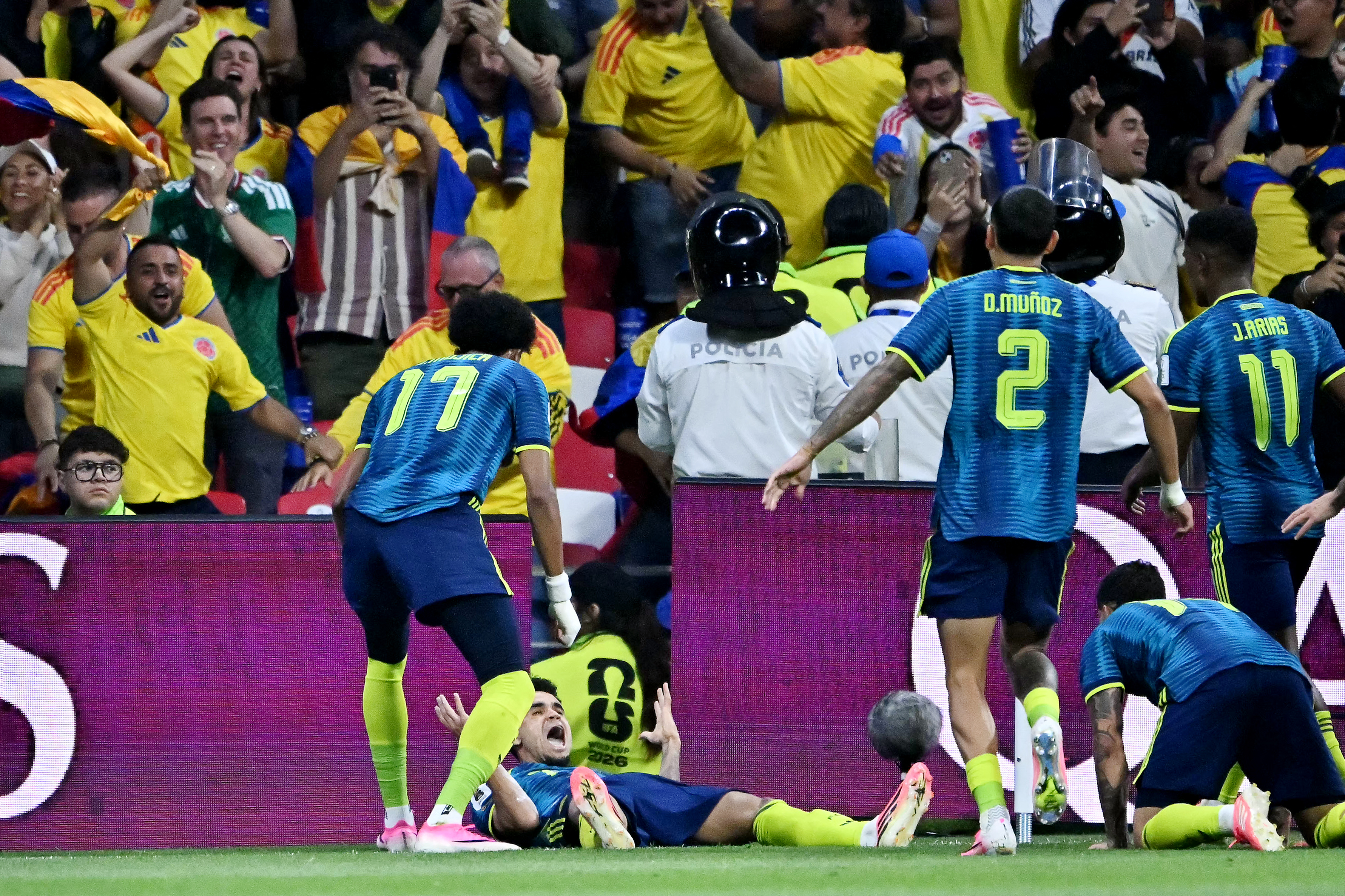Colombia's forward #07 Luis Diaz (2nd-L) celebrates with teammates after scoring his team's second goal during the 2026 World Cup Group K football match between Uzbekistan and Colombia at the Mexico City Stadium in Mexico City on June 17, 2026.  (Photo by CARL DE SOUZA / AFP via Getty Images)