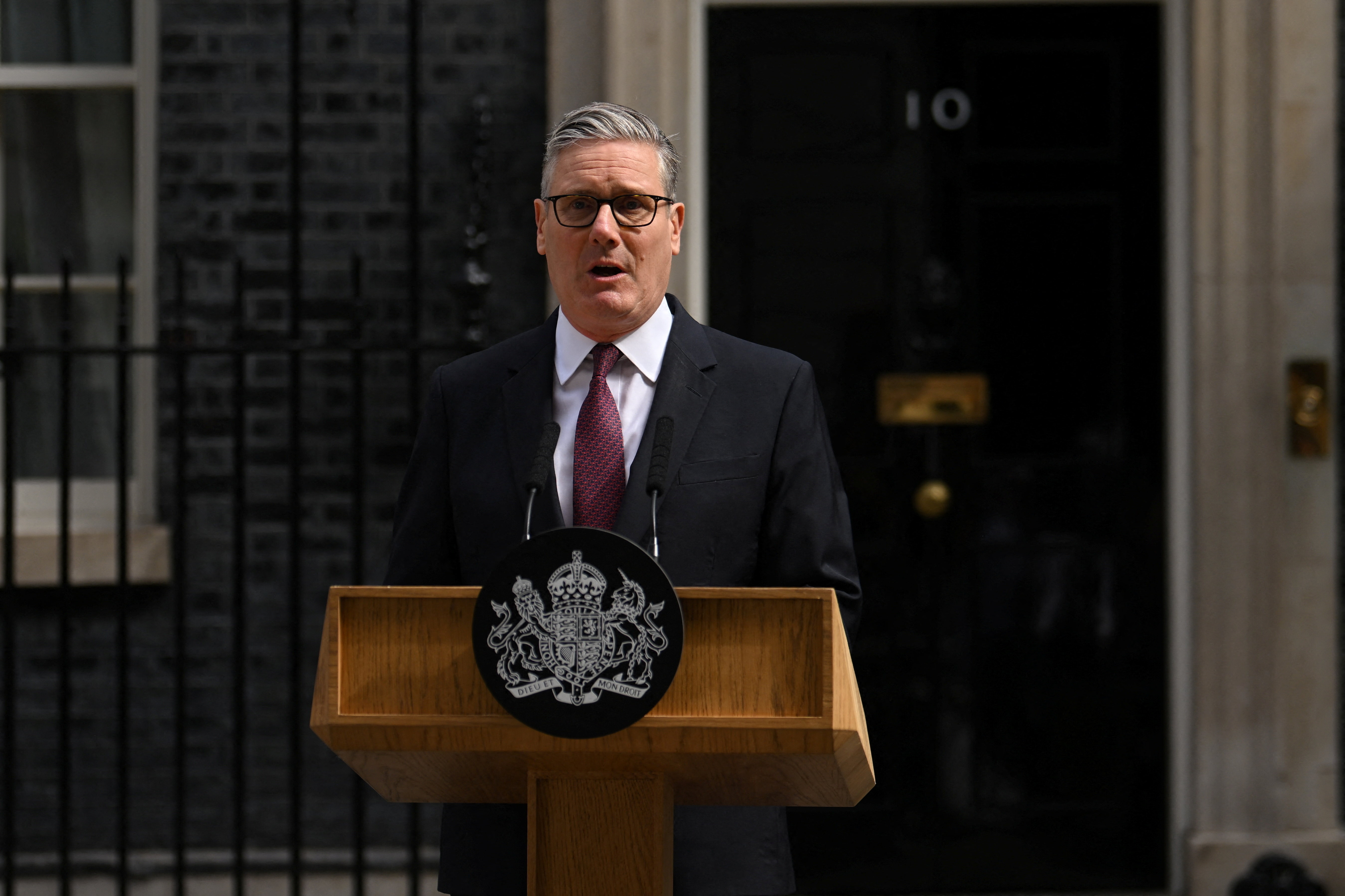 Keir Starmer announces resignation as UK Prime Minister