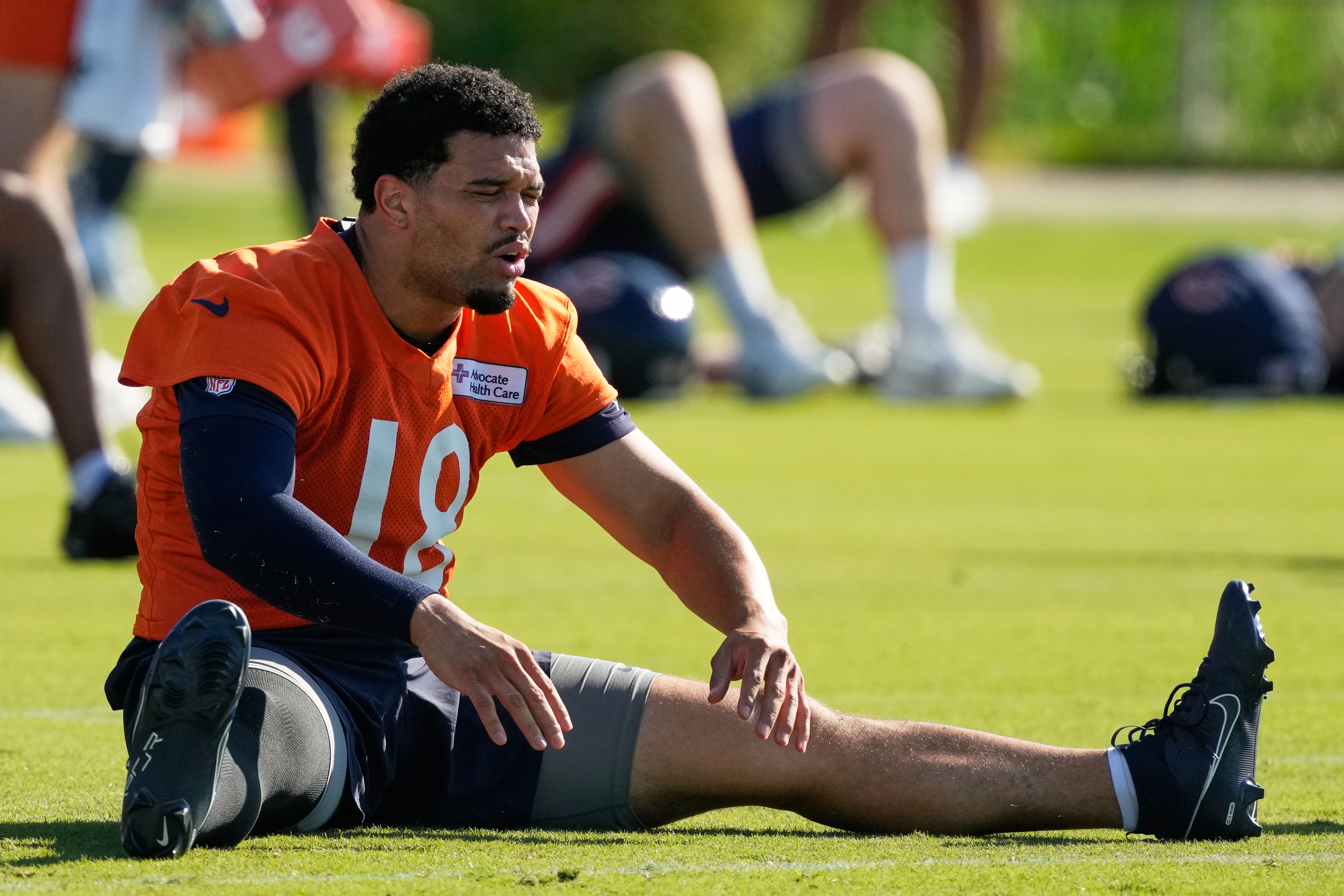 Chicago Bears quarterback Caleb Williams warms up during practice at the team's NFL football training camp, Thursday, July 30, 2026, in Lake Forest, Ill. (AP Photo/Nam Y. Huh)