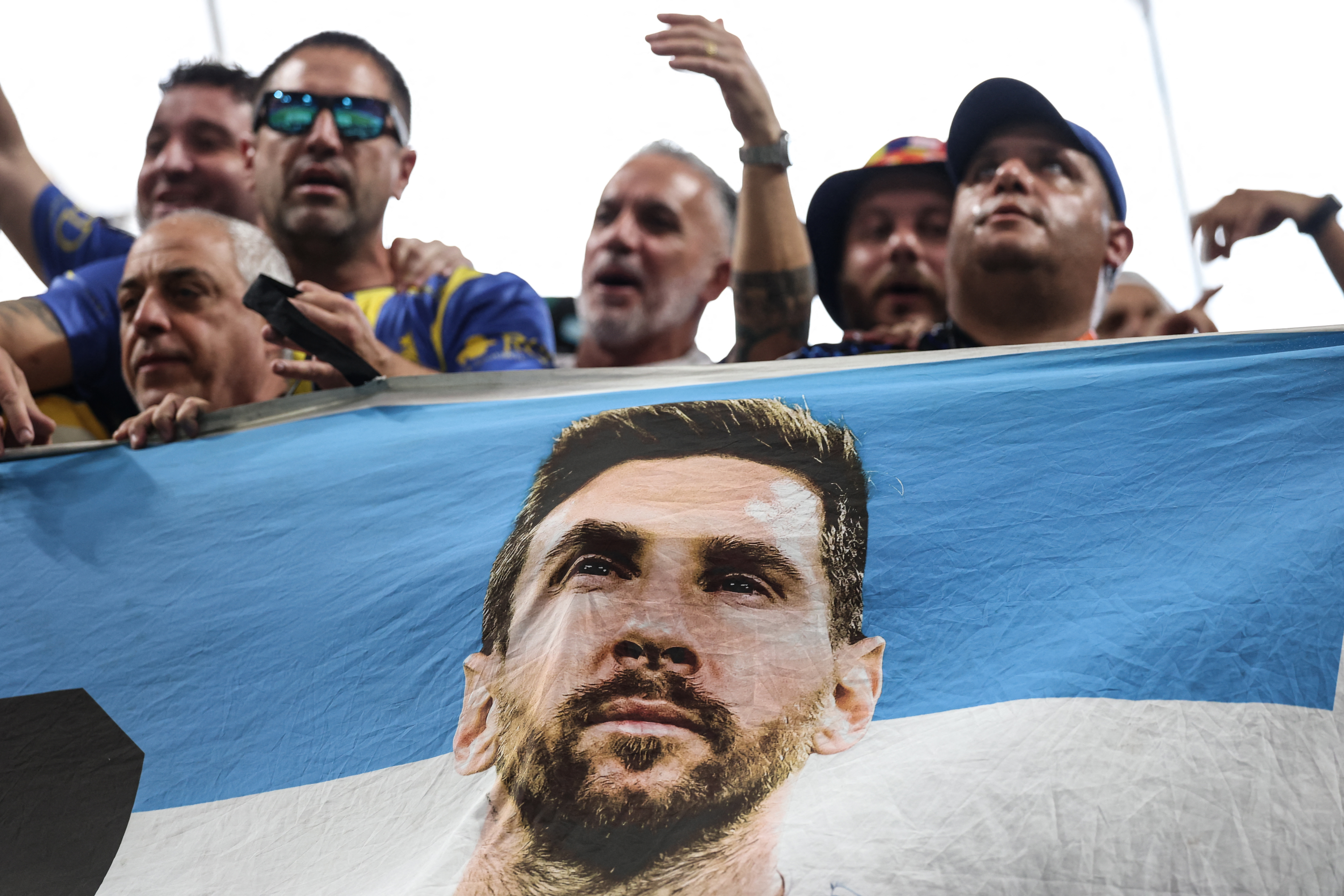 Argentina: la paradoja entre el culto a Messi y la prohibición de nombres