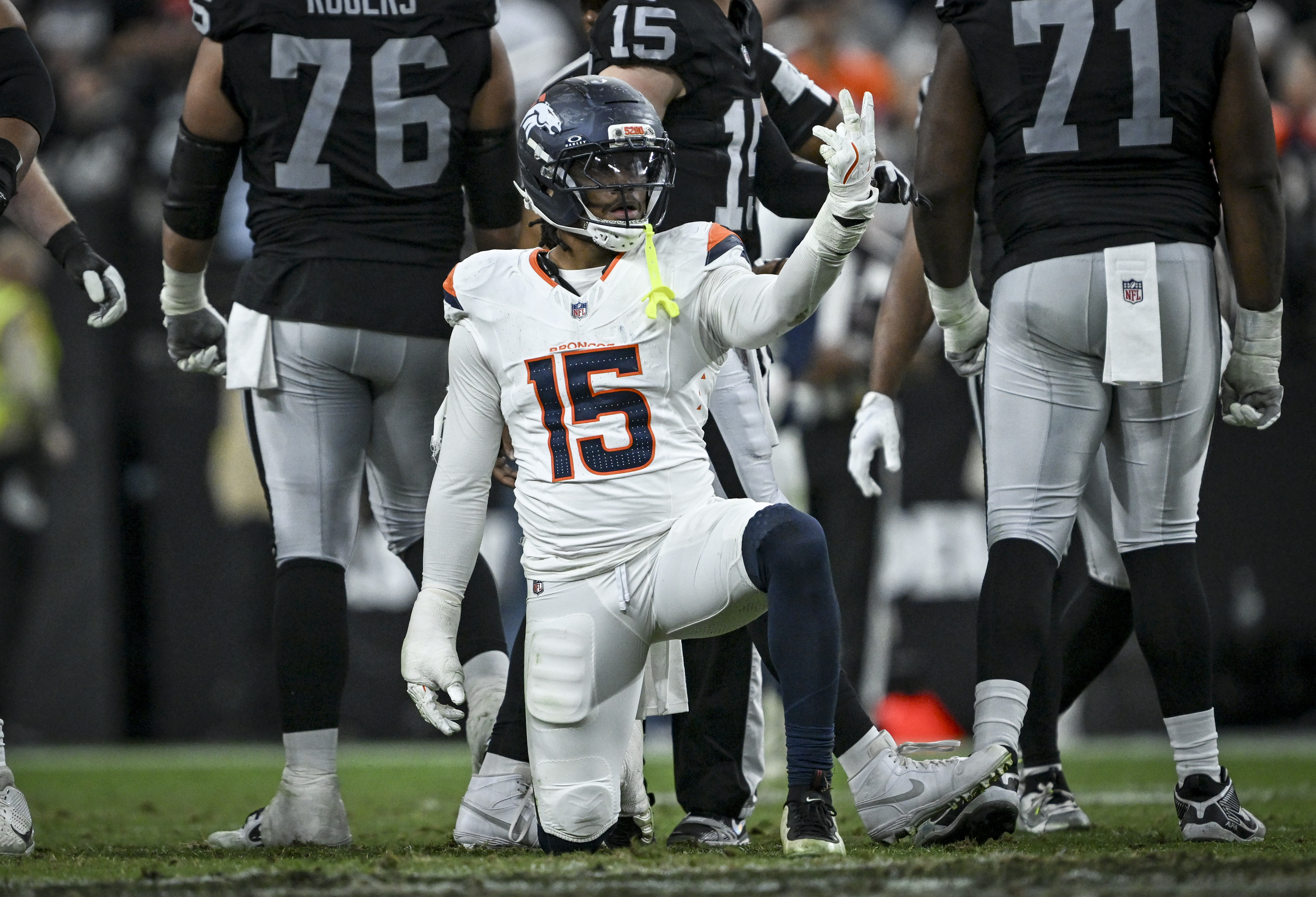 Nik Bonitto leads a Broncos defense that helped the team get the No. 1 seed in the AFC last season. (Photo by AAron Ontiveroz/The Denver Post)