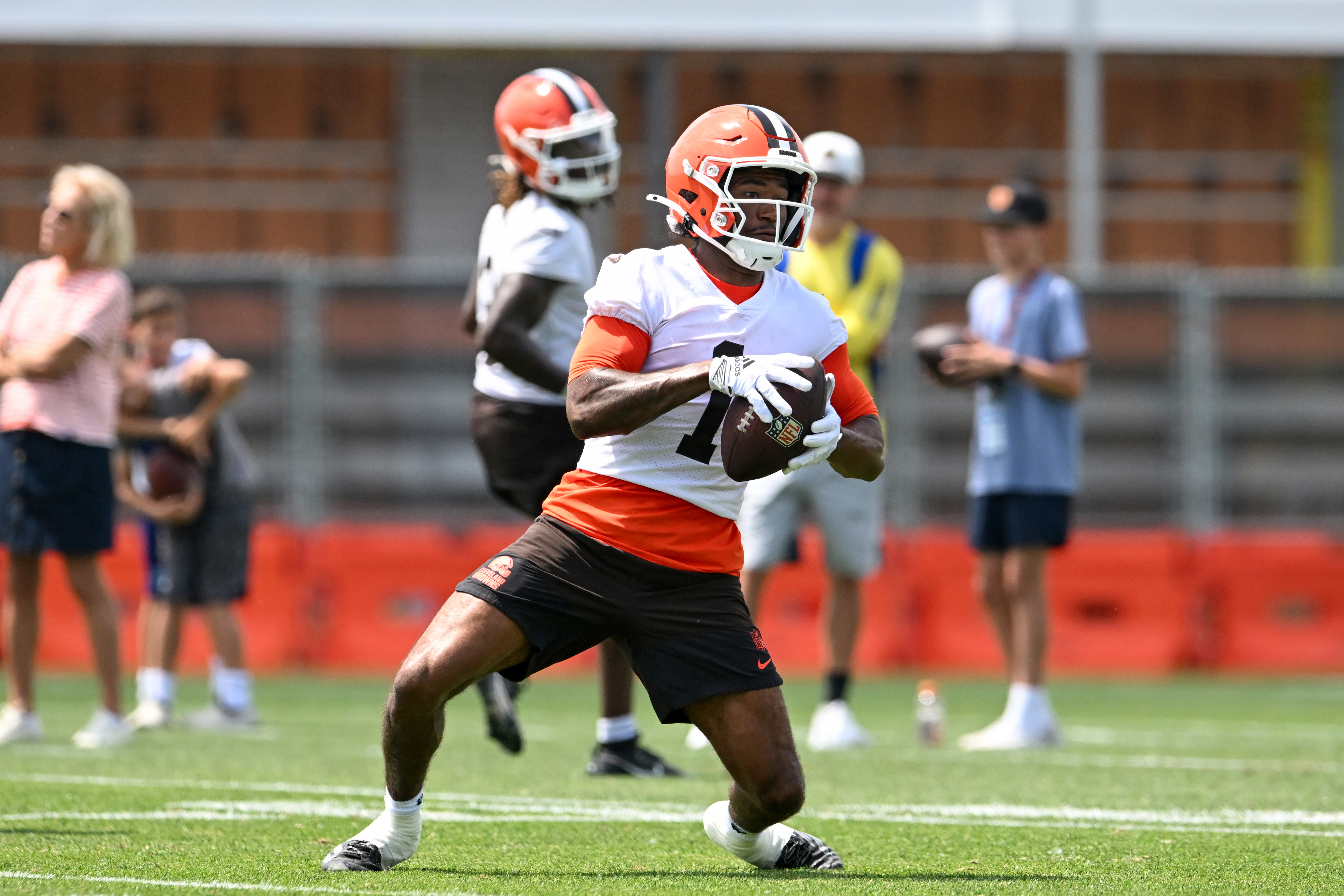 BEREA, OHIO - JUNE 10: KC Concepcion #1 of the Cleveland Browns catches a pass during the Cleveland Browns Mandatory Minicamp at CrossCountry Mortgage Campus on June 10, 2026 in Berea, Ohio. (Photo by Nick Cammett/Getty Images)