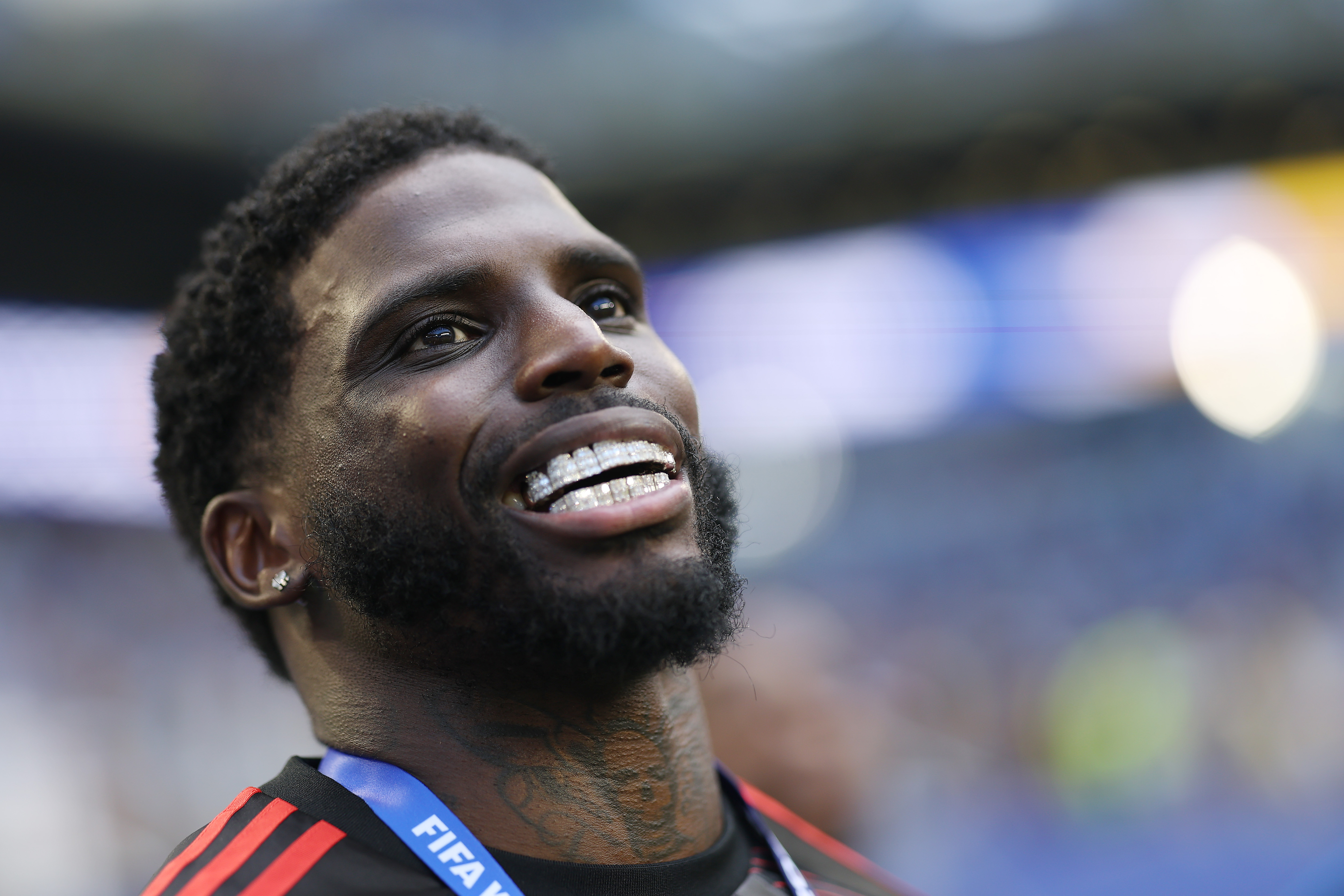 Tyreek Hill says he has 'no power' in his injured leg, but the timeline 'looking real good'