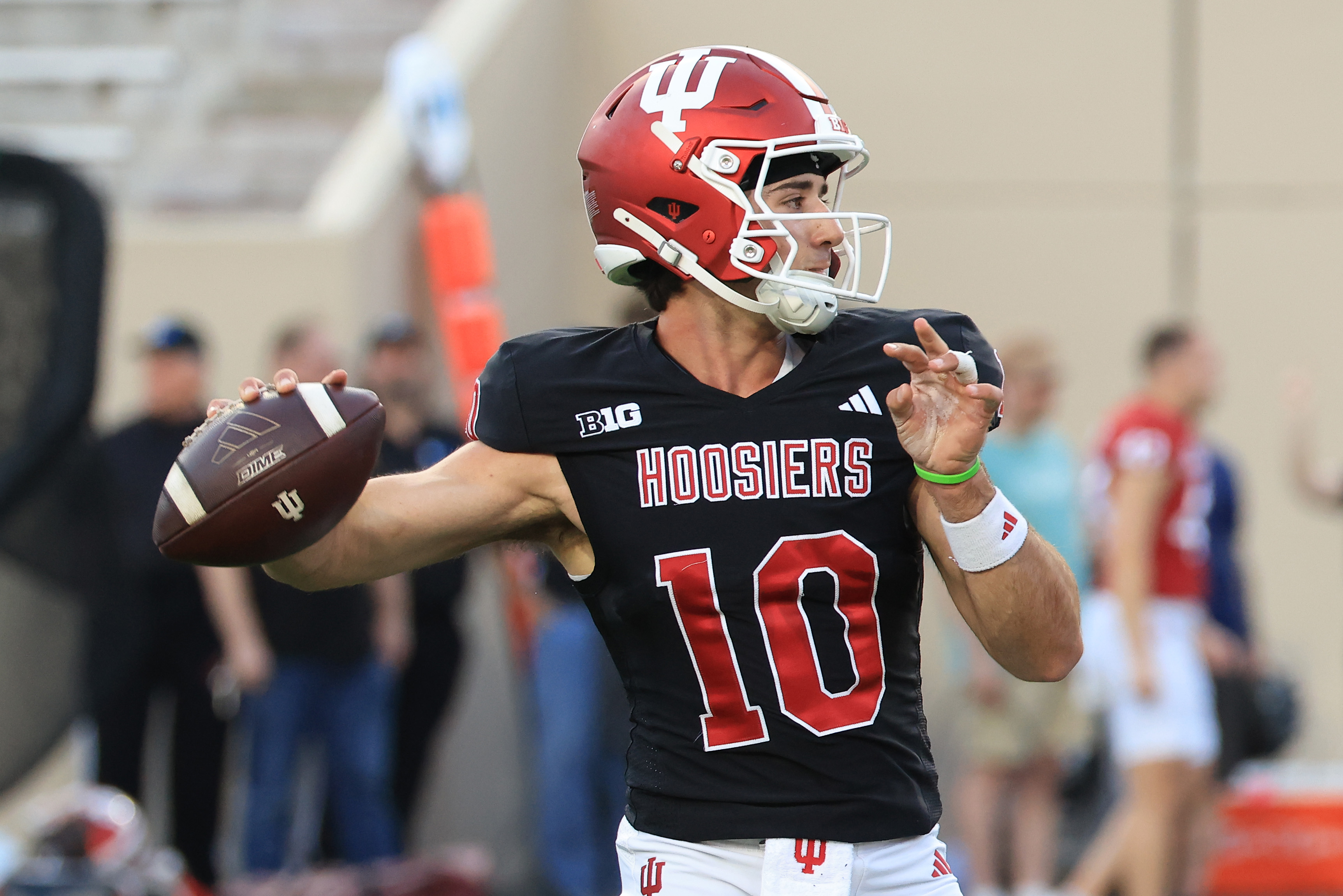 BLOOMINGTON, INDIANA - APRIL 23: Josh Hoover #10 of the Indiana Hoosiers throws the ball during the 2026 Indiana Spring Football Game at Memorial Stadium on April 23, 2026 in Bloomington, Indiana.  (Photo by Justin Casterline/Getty Images for ONIT)