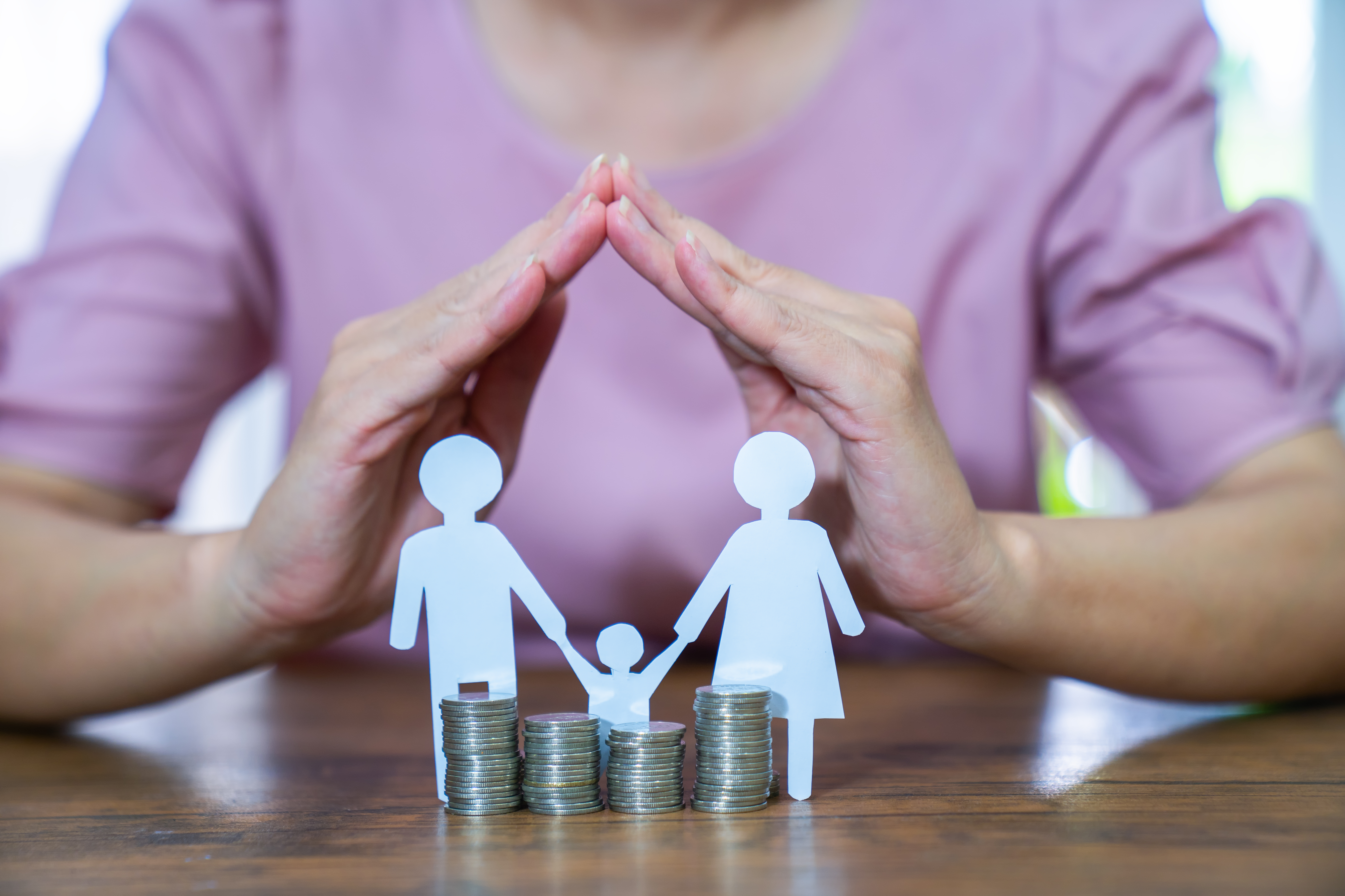 yahoo.com - Joel Delgado - Term vs. whole life insurance: Which should you choose?