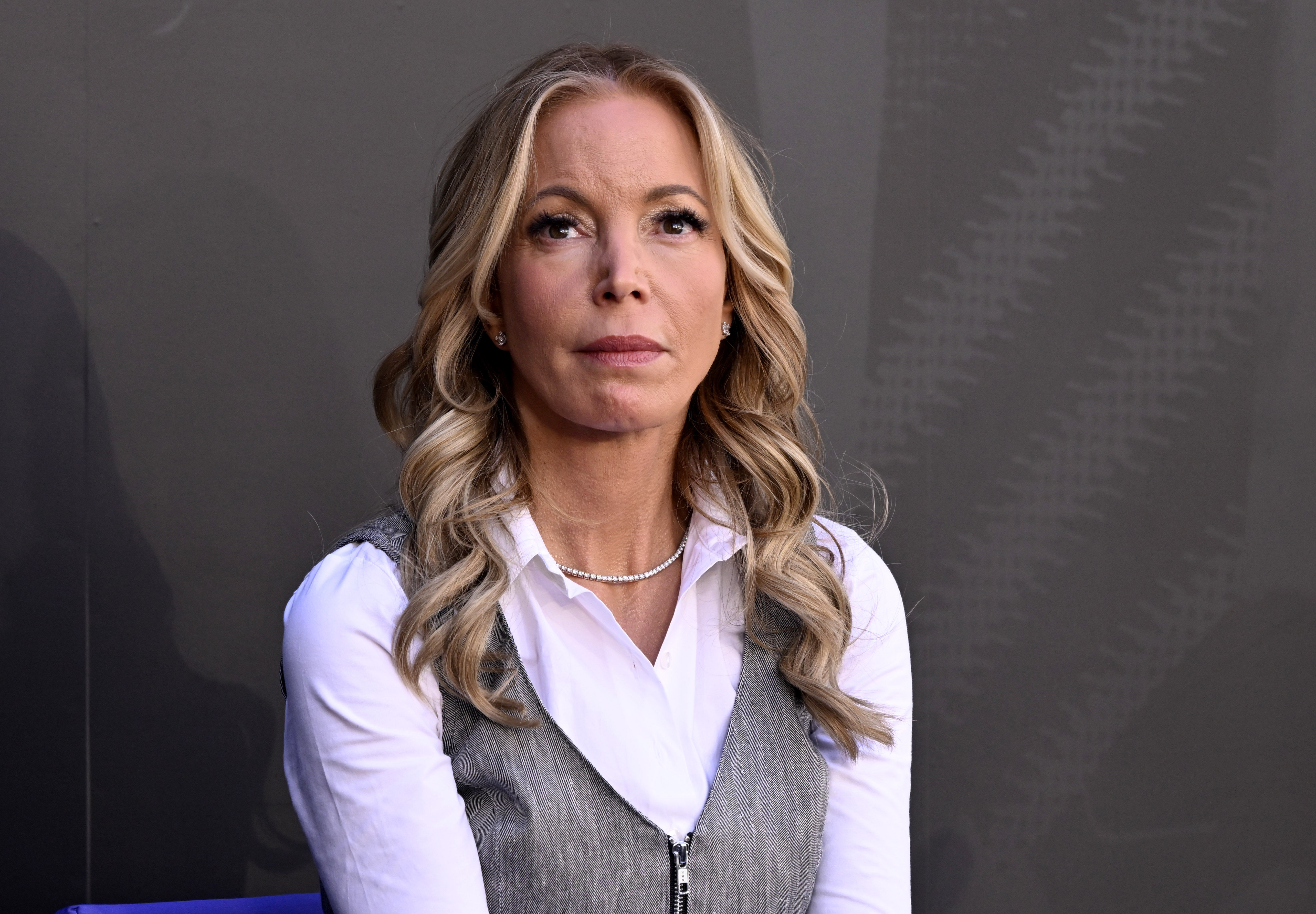 What happens to Jeanie Buss after Lakers sale? Governor status explained