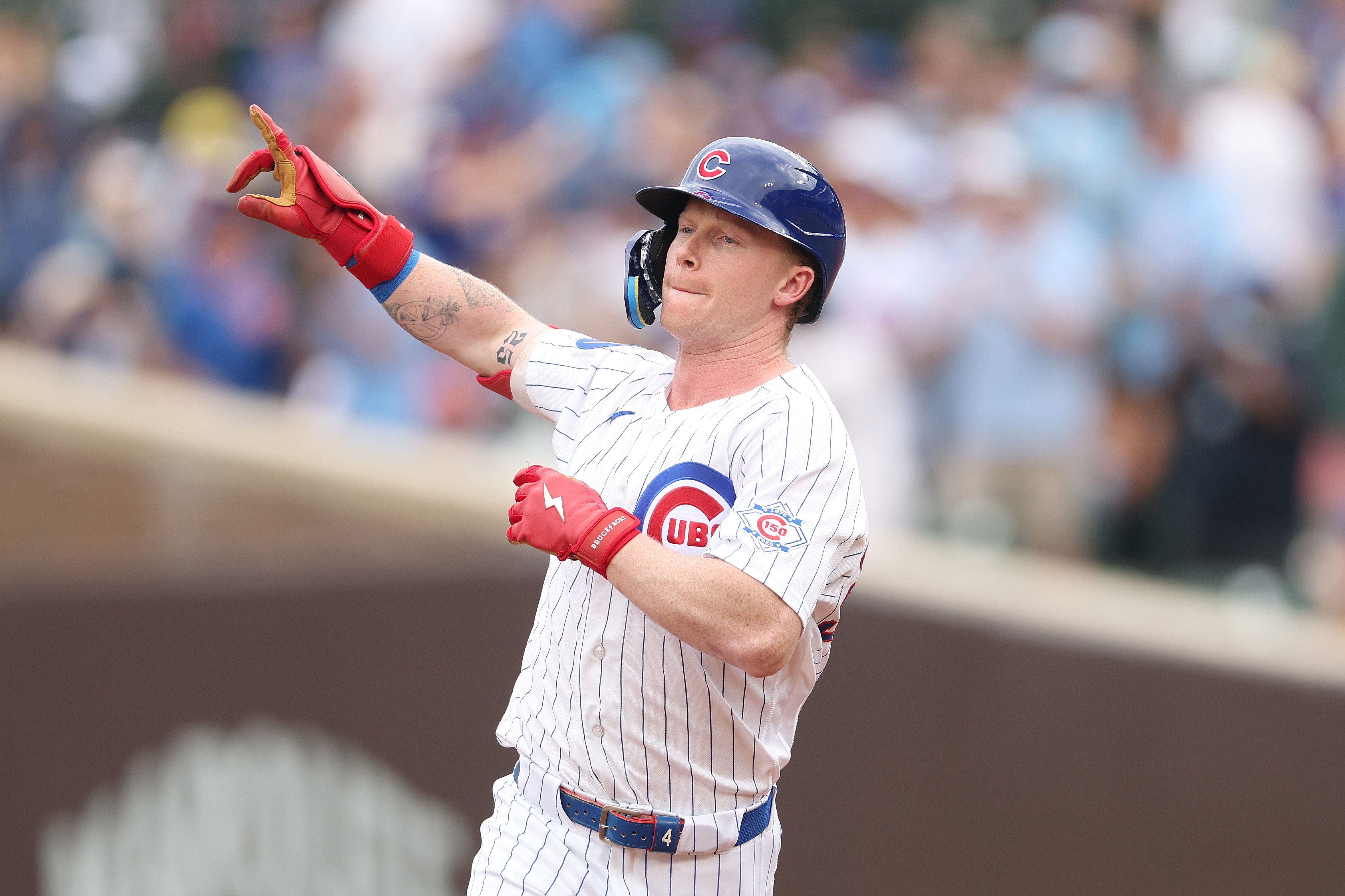 b9fa1a5c-ce6a-460d-a81e-843478fdc53c Pete Crow-Armstrong goes yard twice vs. Dodgers, becomes first Cubs player to nab consecutive 25-HR, 25-SB seasons