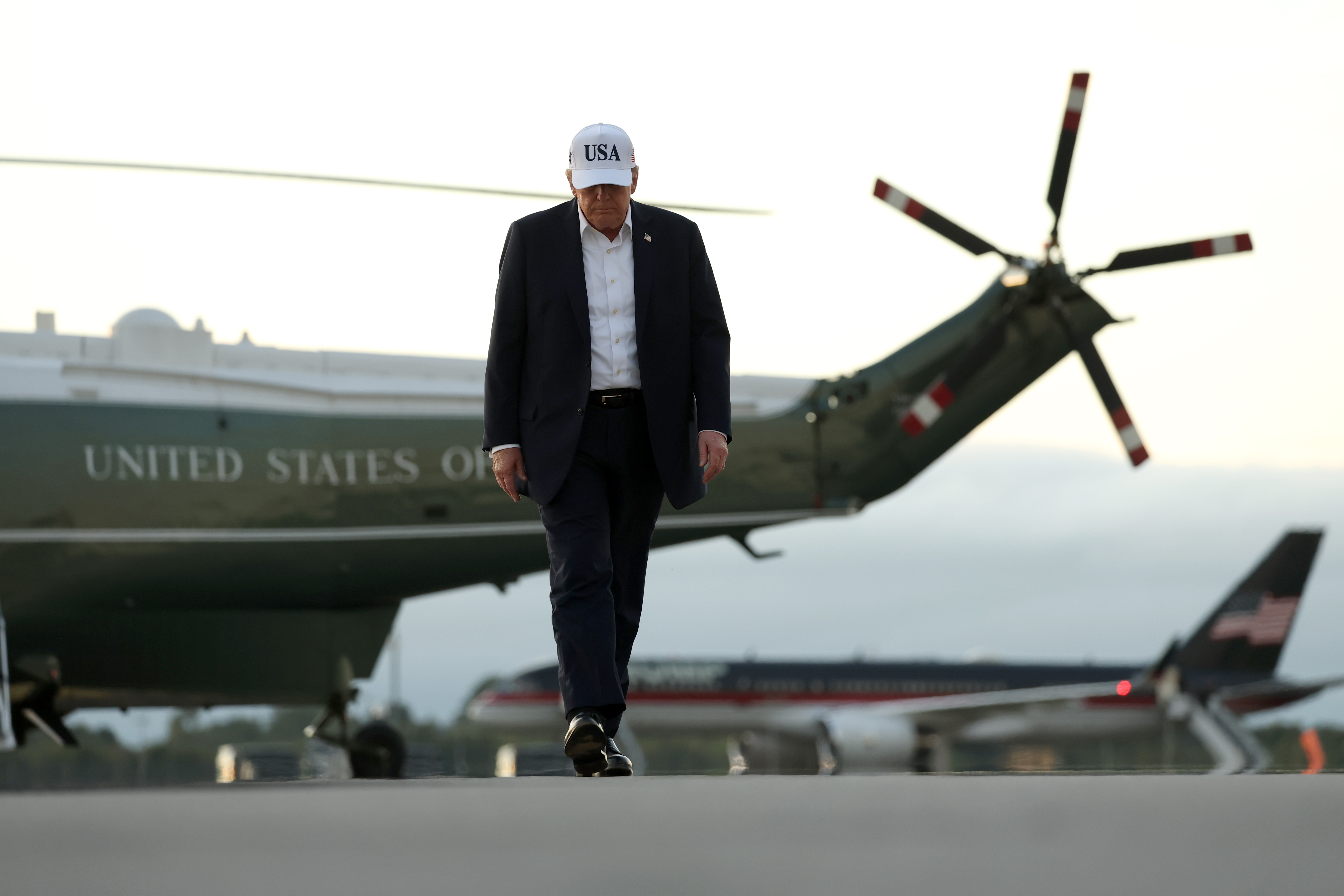 SHANNON, IRELAND - SEPTEMBER 13: U.S. President Donald Trump disembarks Marine One before boarding Air Force One at Shannon Airport after attending the final day of the Irish Open on September 13, 2026 in Shannon, Ireland. U.S. President Donald Trump is making a two-day visit to Ireland this weekend. Today his trip focuses on attending the Amgen Irish Open golf tournament, which is being hosted at his Doonbeg golf resort. (Photo by Anna Moneymaker/Getty Images)