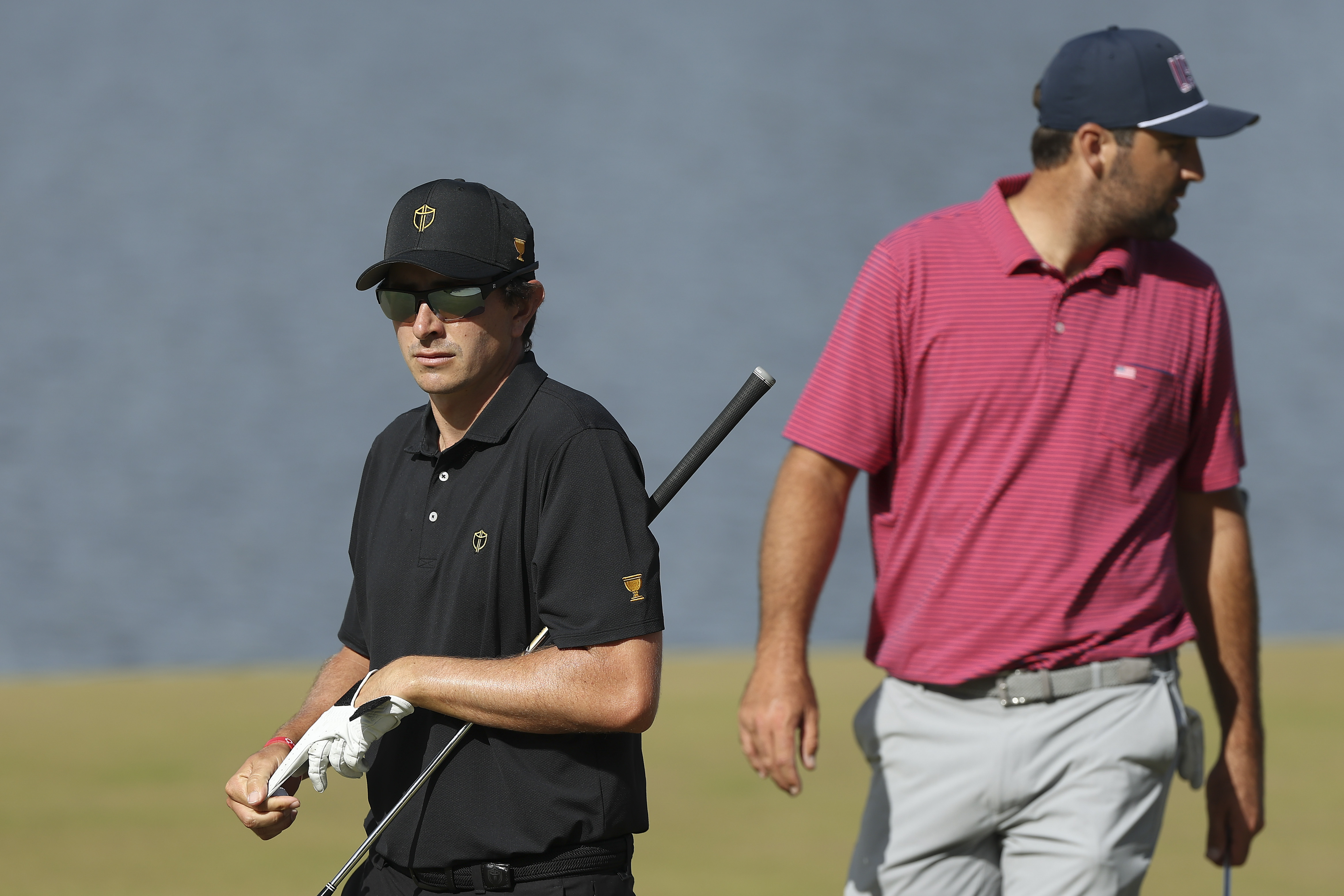 Scottie Scheffler's classy move offsets gallery shouting at Presidents Cup
