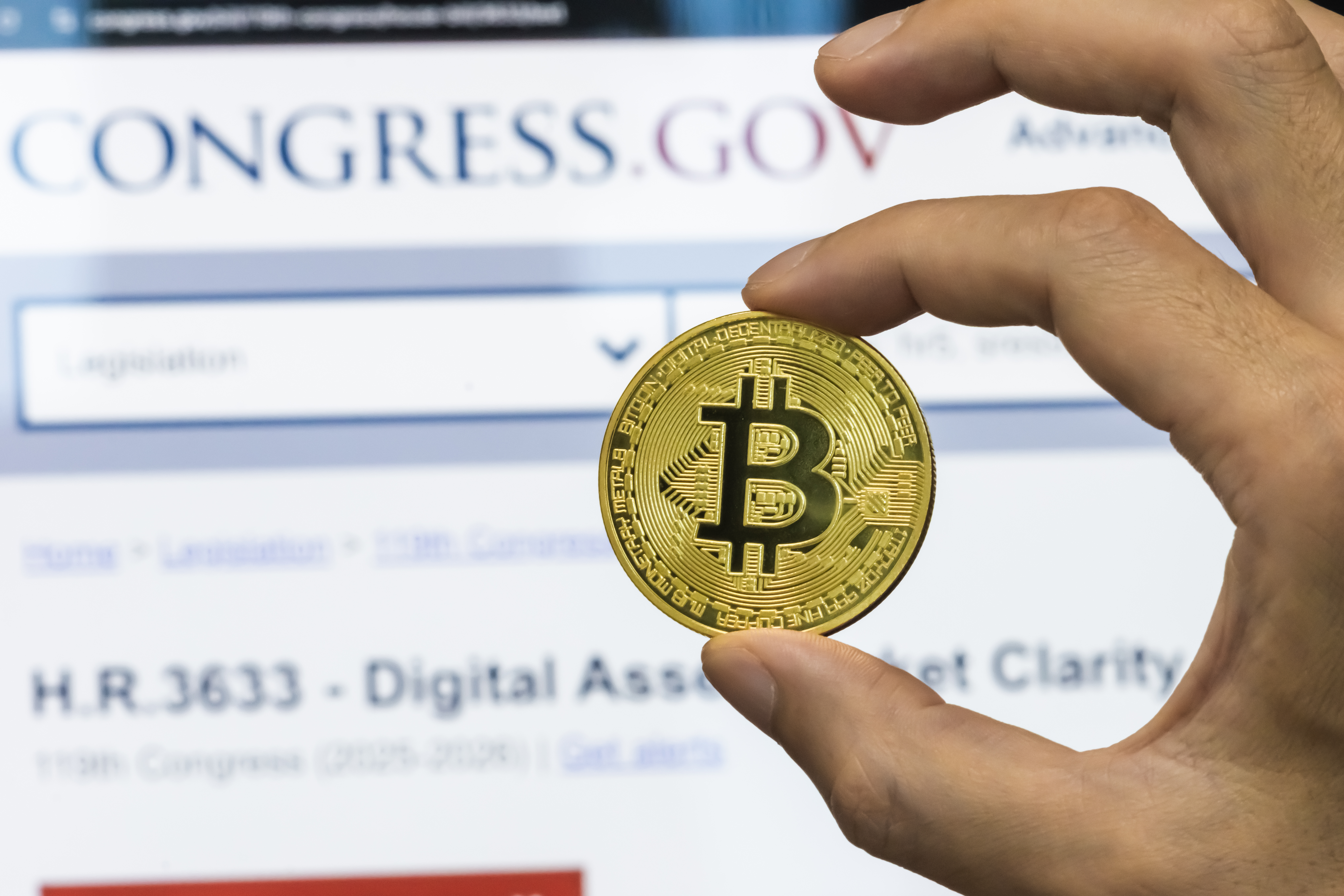 Crypto Regulatory Shift: SEC/CFTC Agency Rules Replace Failed Clarity Act | Seller Compliance Impact