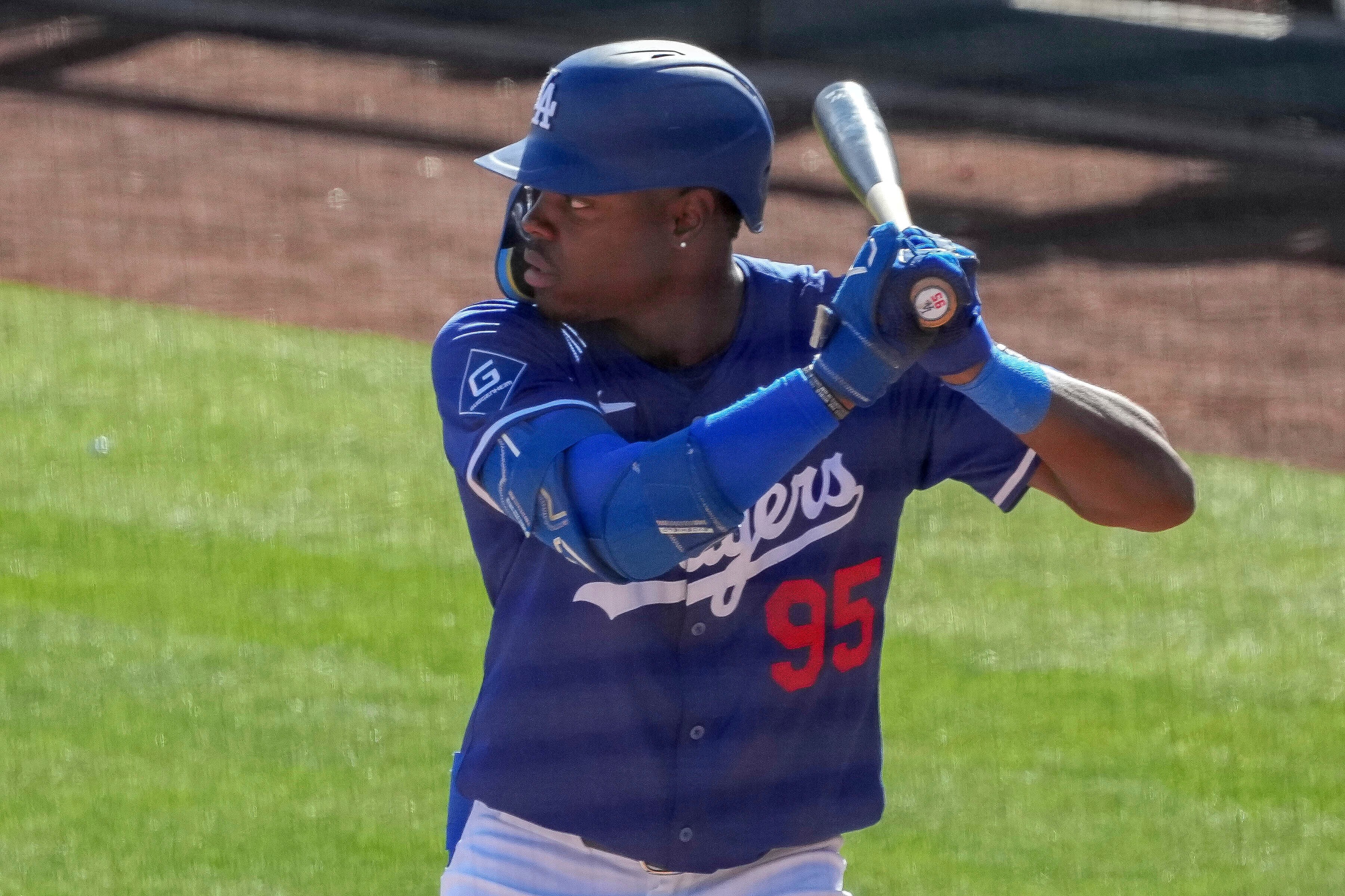 Dodgers reportedly calling up Josue De Paula, one of baseball's best hitting prospects. Is it to replace Shohei Ohtani?