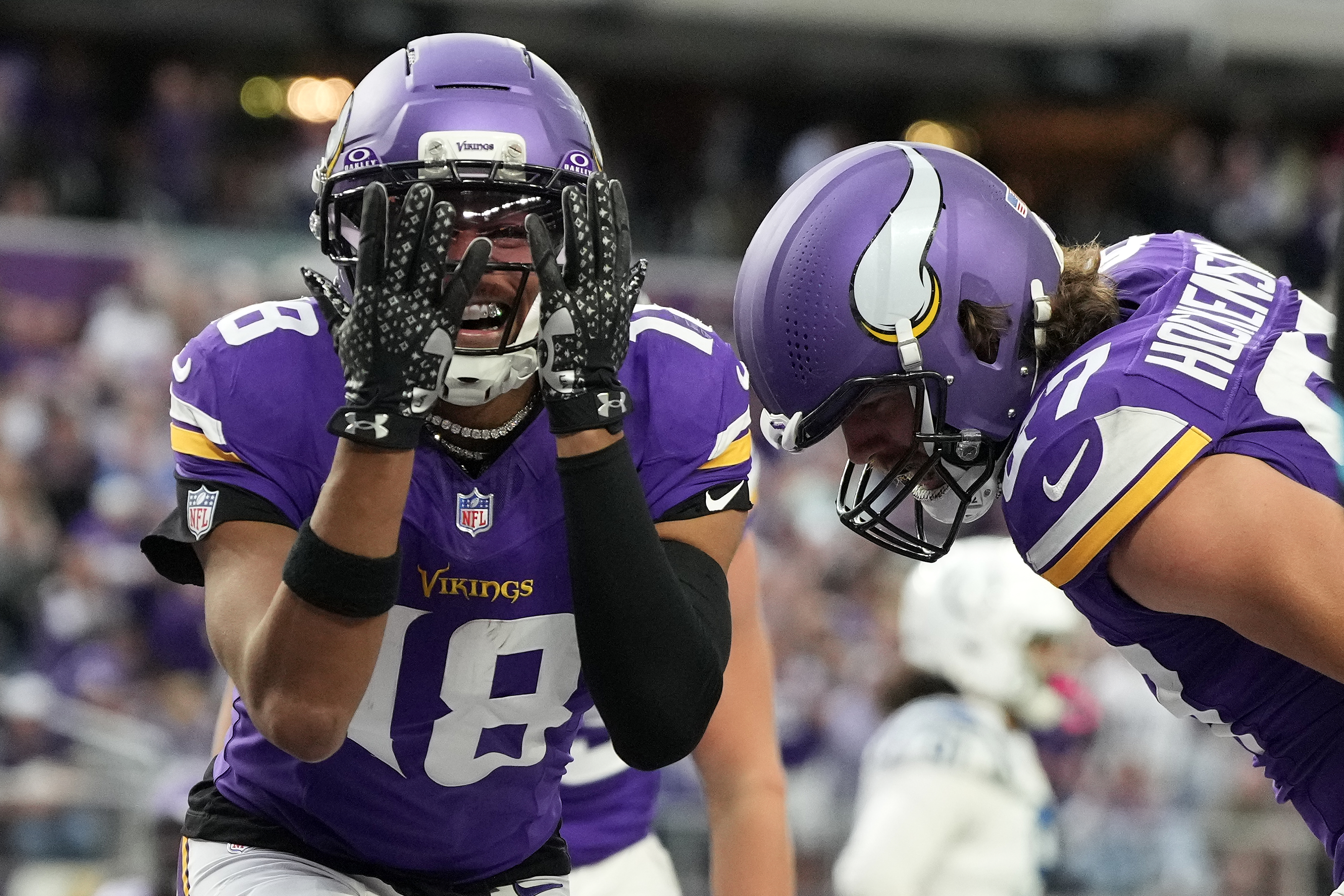 NFL Week 8 betting: 5 biggest storylines, including the undefeated Vikings being underdogs