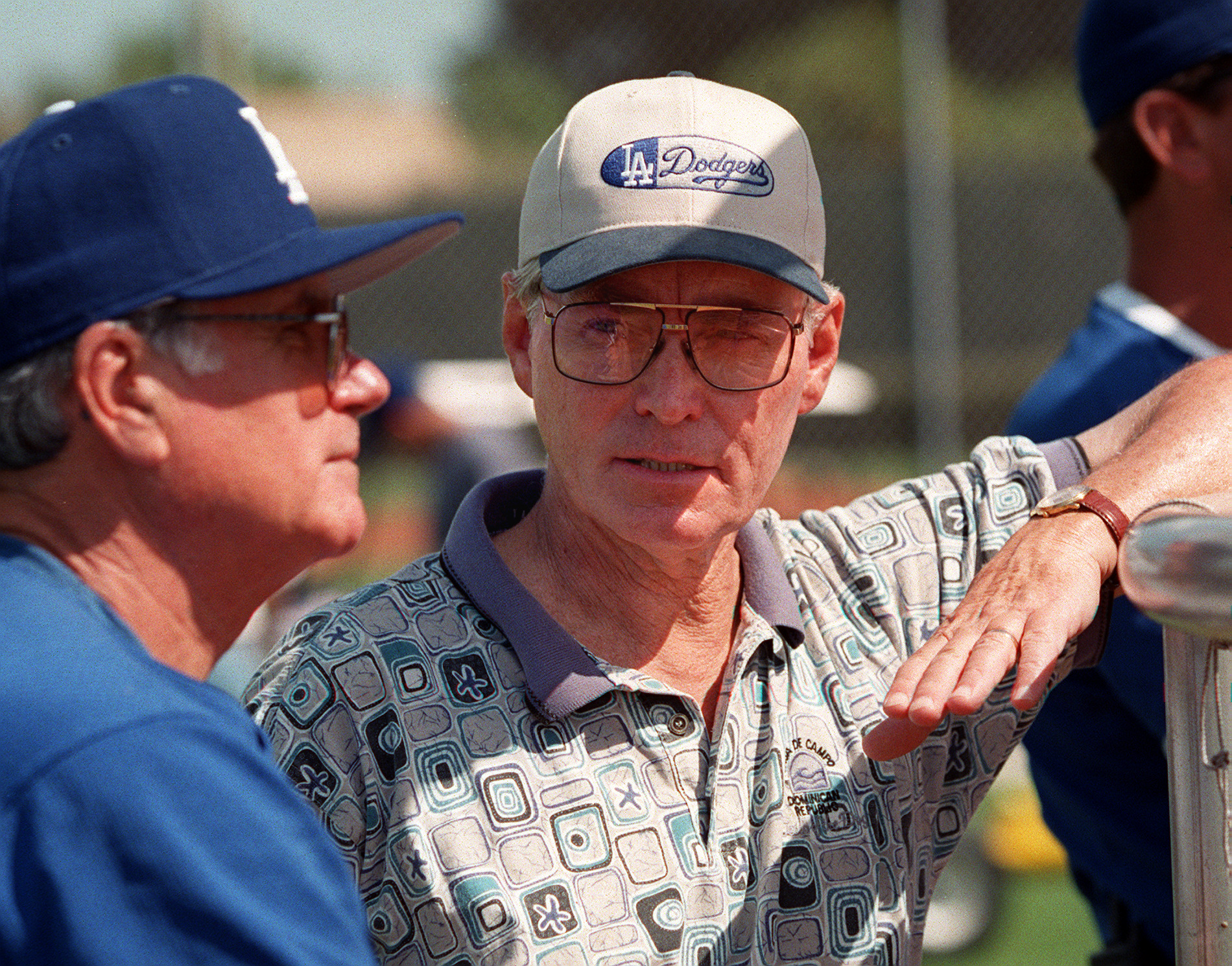 Fred Claire, Dodgers GM whose Kirk Gibson signing created iconic moment, dies