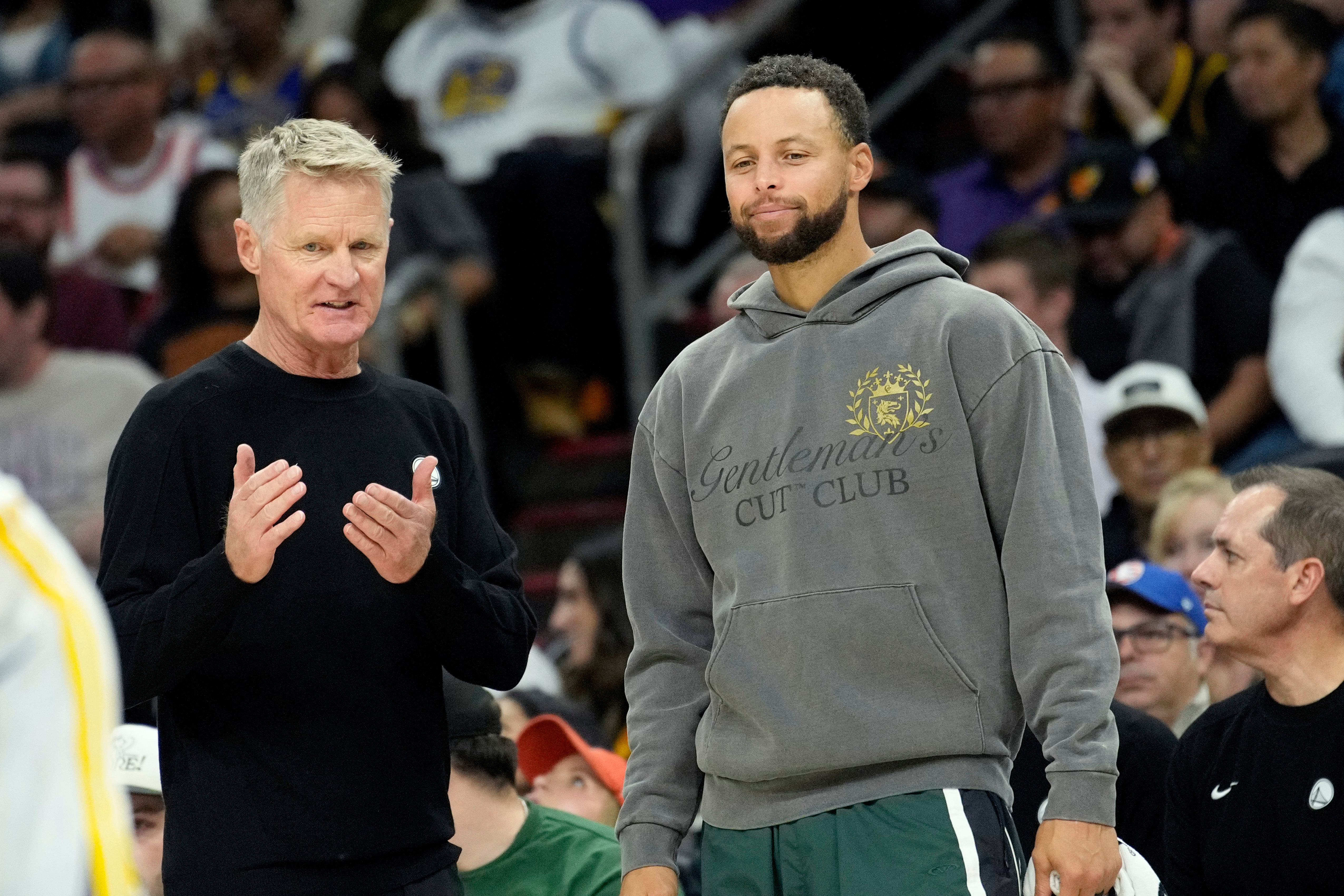 Warriors fall to 0-3 for first time of Stephen Curry's career with loss to Suns