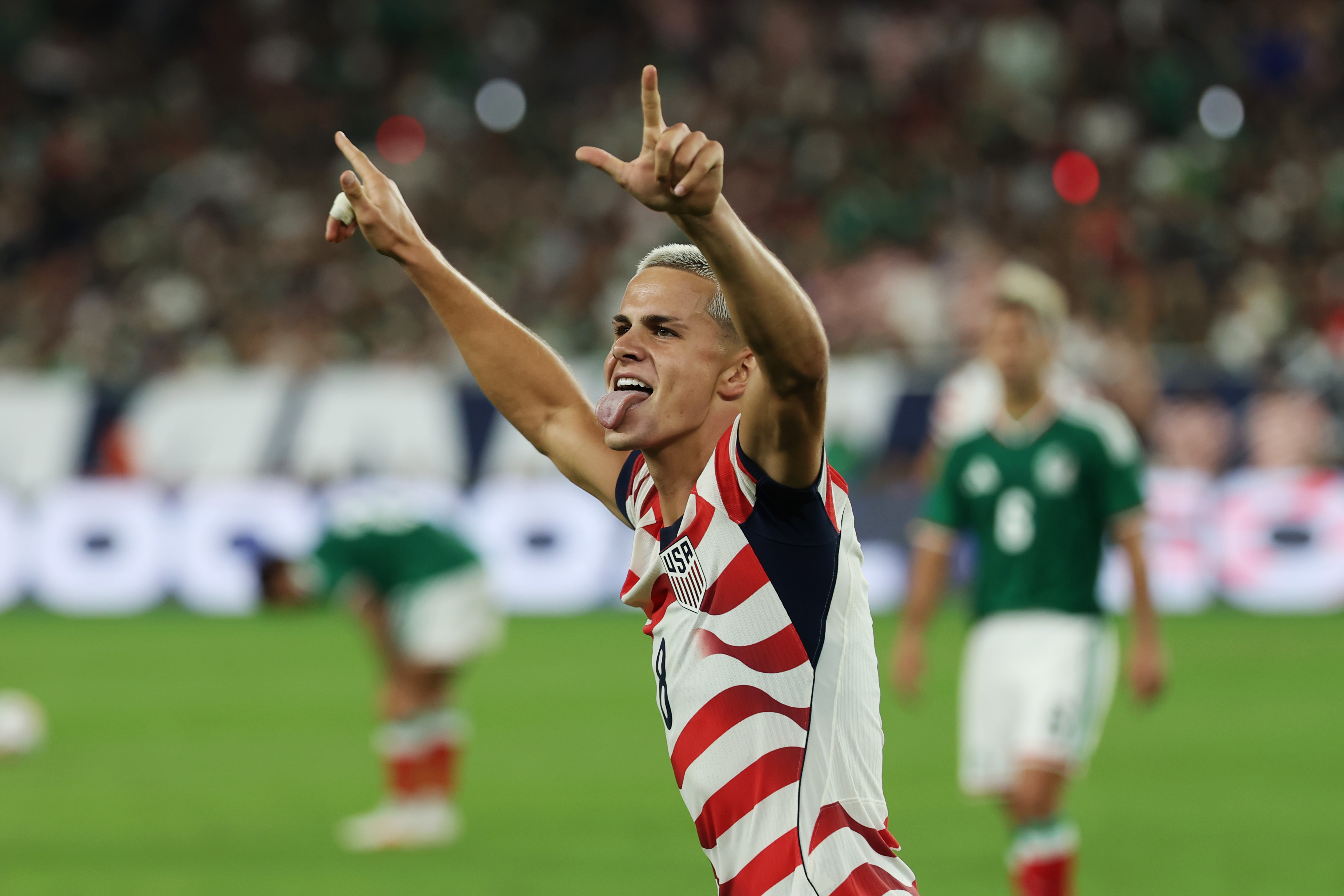 Cavan Sullivan becomes youngest USMNT goal scorer in win over Mexico