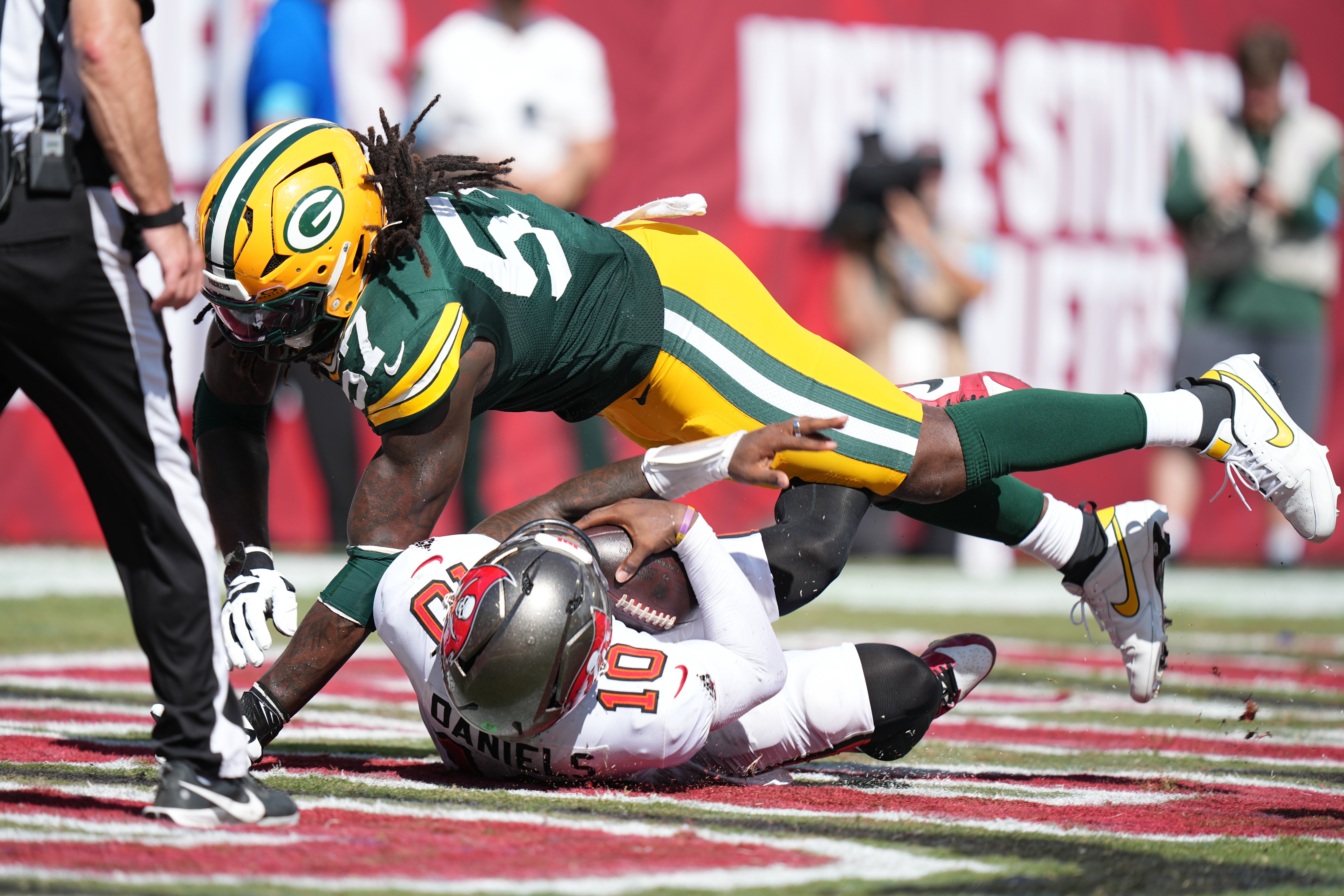 'It’s not the energy, it’s the execution': Todd Bowles, Bucs running out of excuses as Tampa Bay's nosedive continues at 0-4