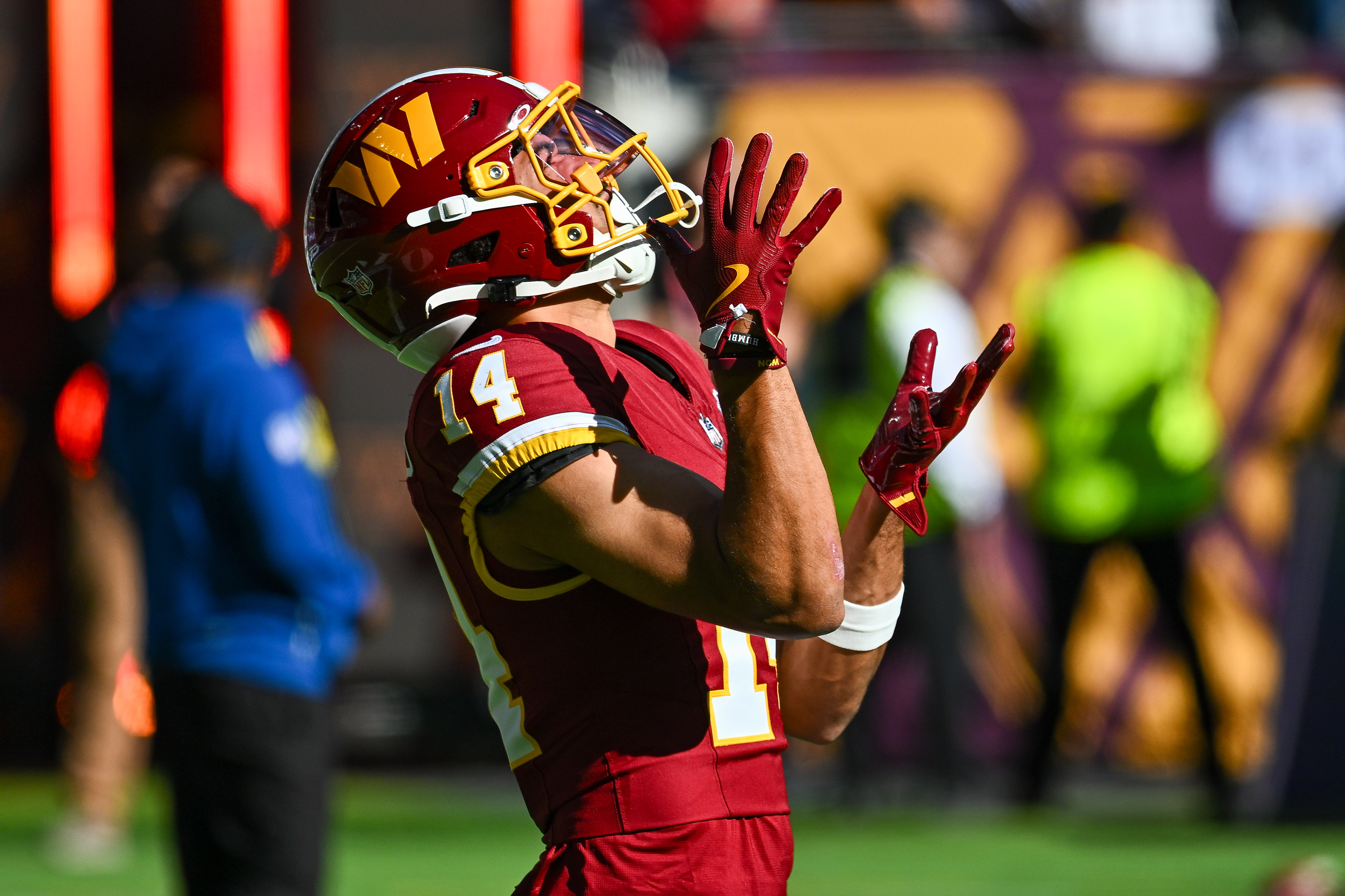 6f993af6-5f99-446f-b1c5-7e356afd9021 Commanders at 49ers 'Monday Night Football' betting odds, picks and predictions: Best bets, player props