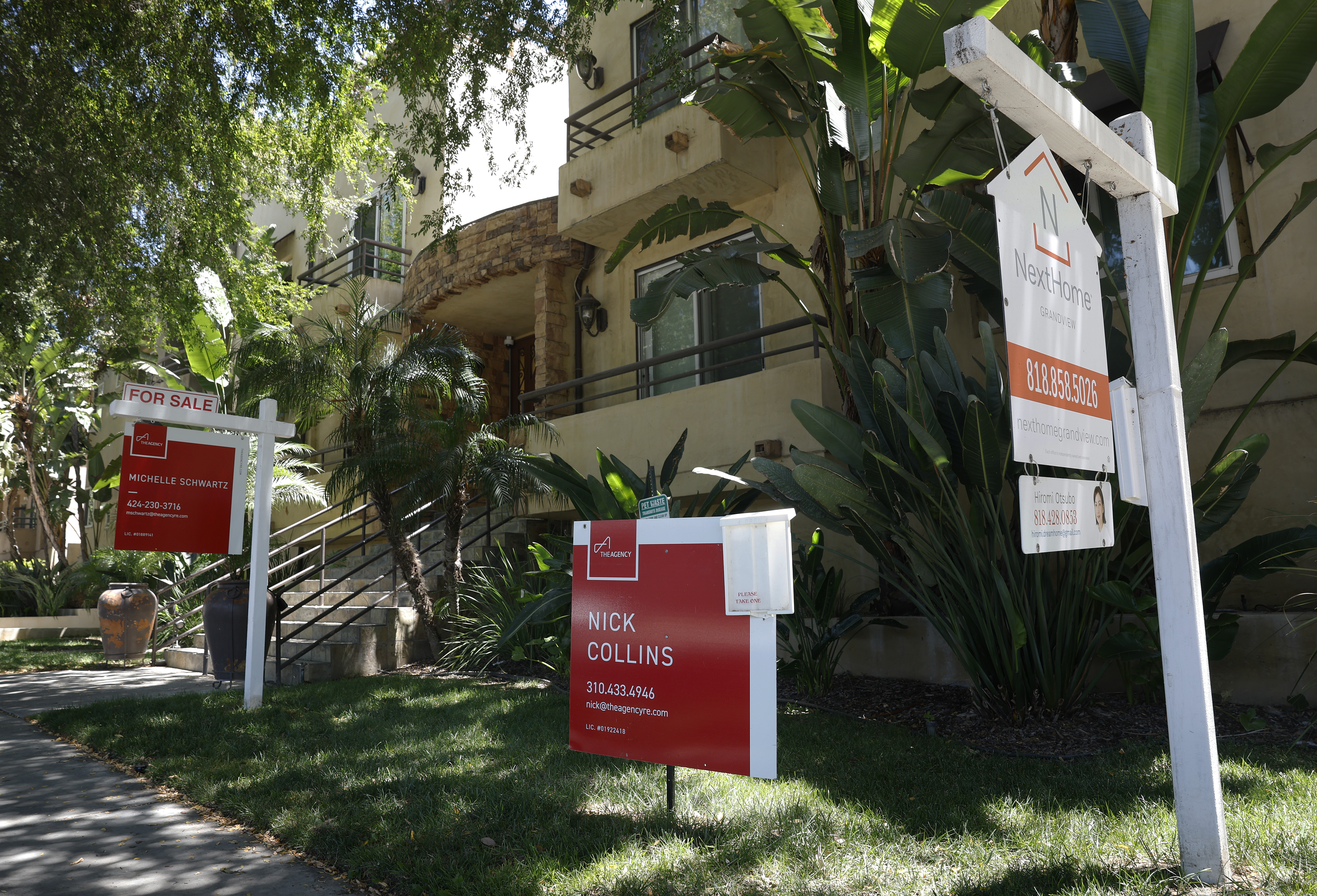 Mortgage Rates Hit 7.28% | Consumer Spending Pressure Reshapes E-Commerce Demand