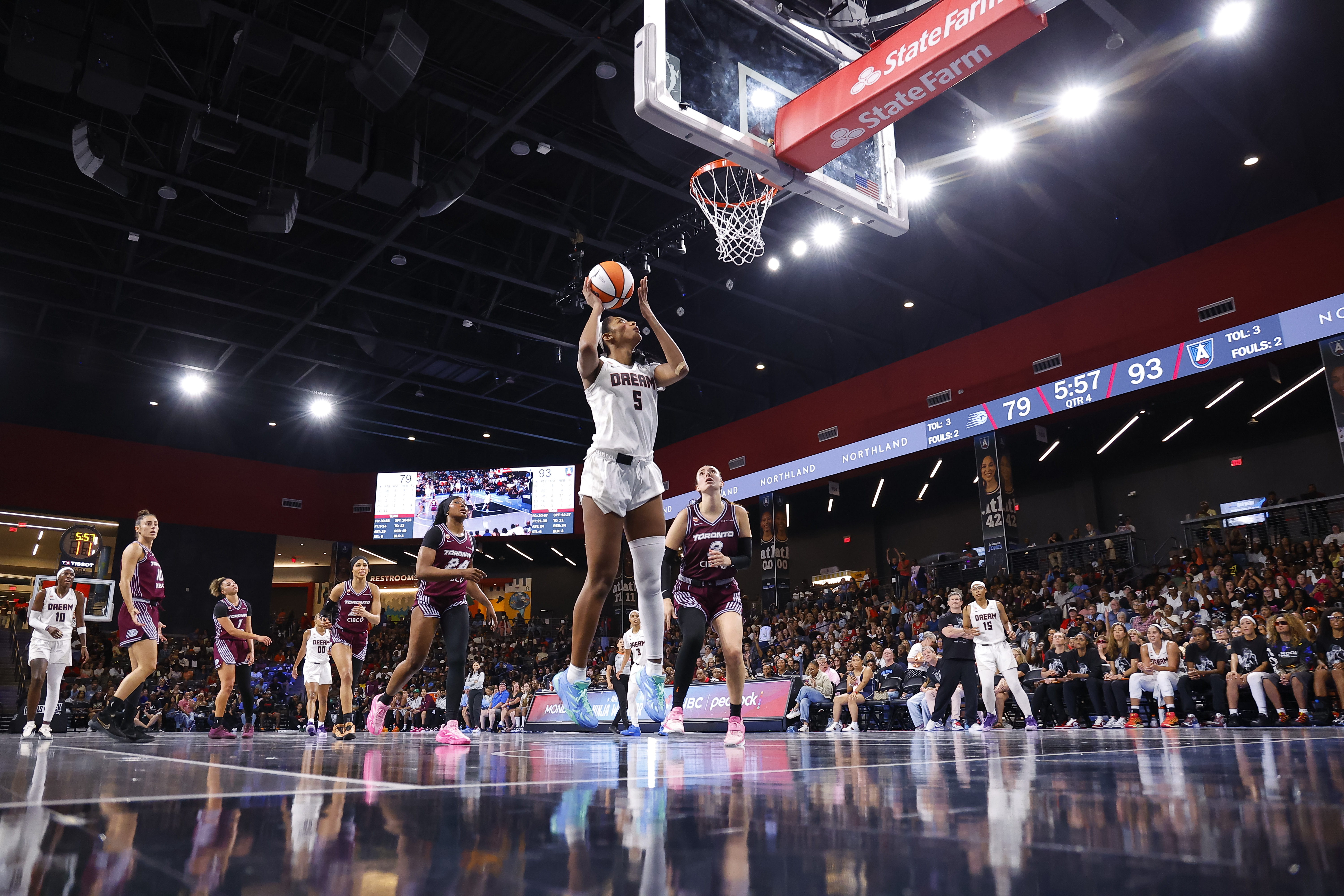 Atlanta Dream seek alternate venues for WNBA Finals home games amid State Farm Arena conflicts